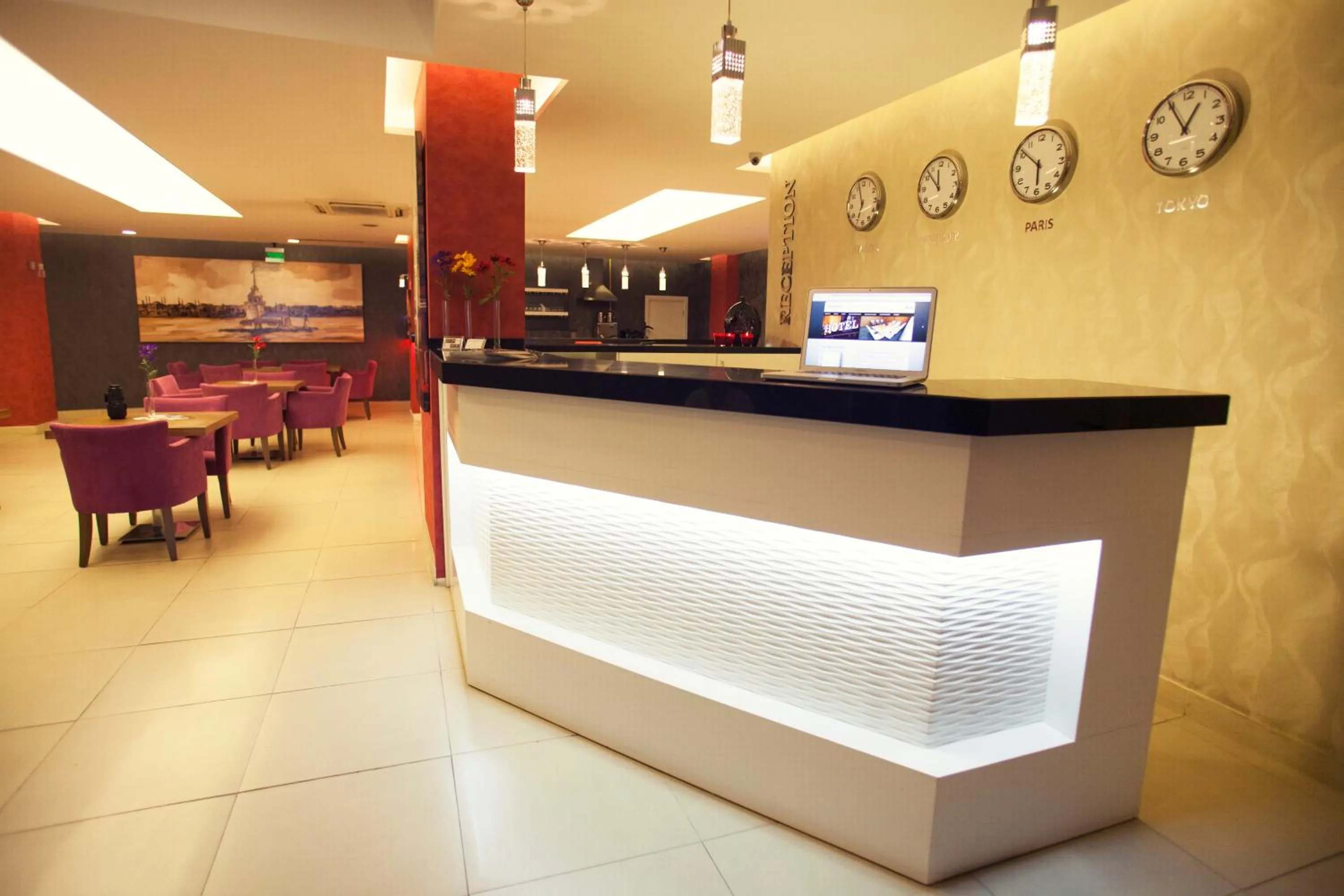 Lobby or reception in Helikon Business Hotel