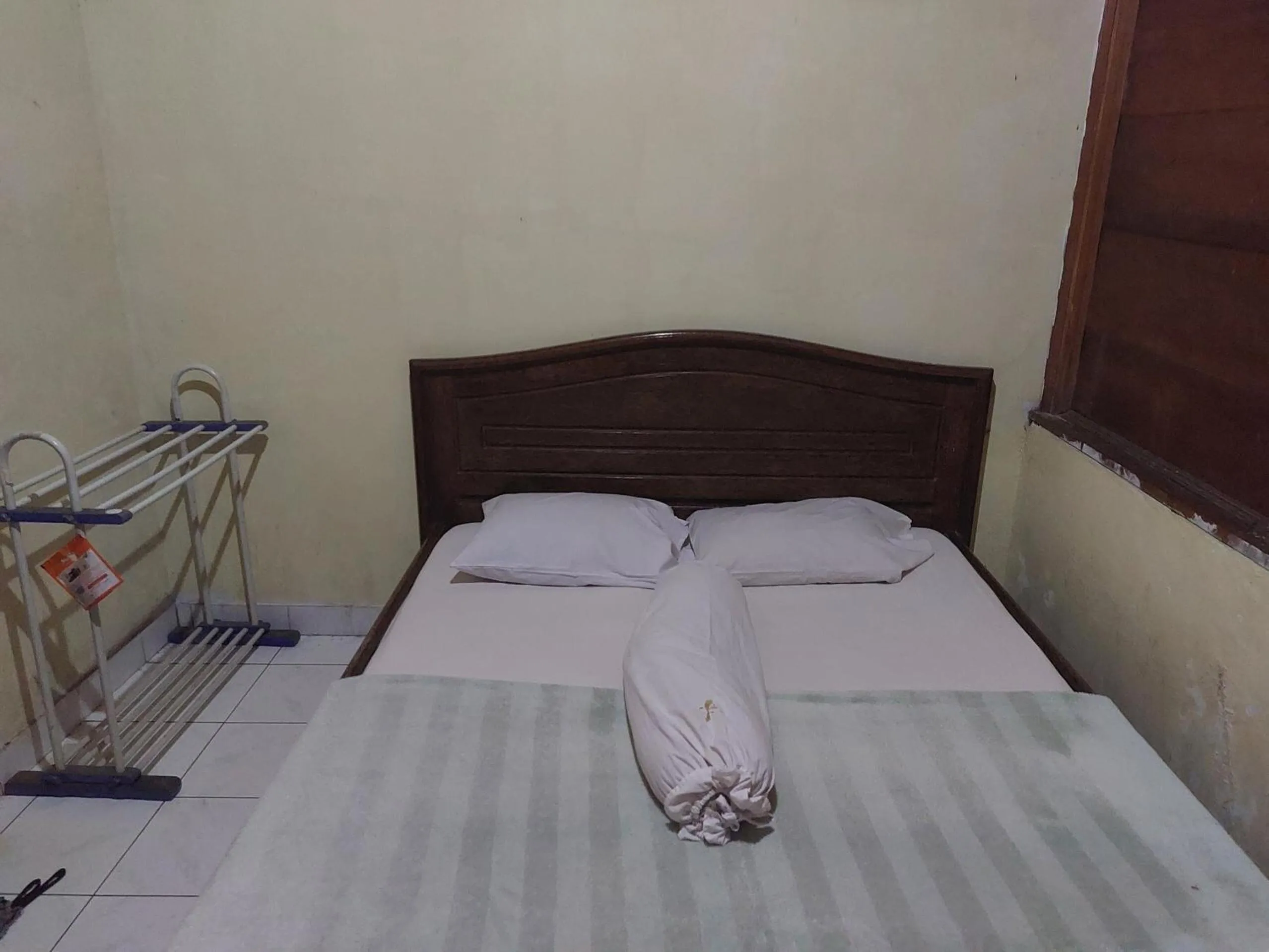 Bedroom, Bed in Mountain View Homestay