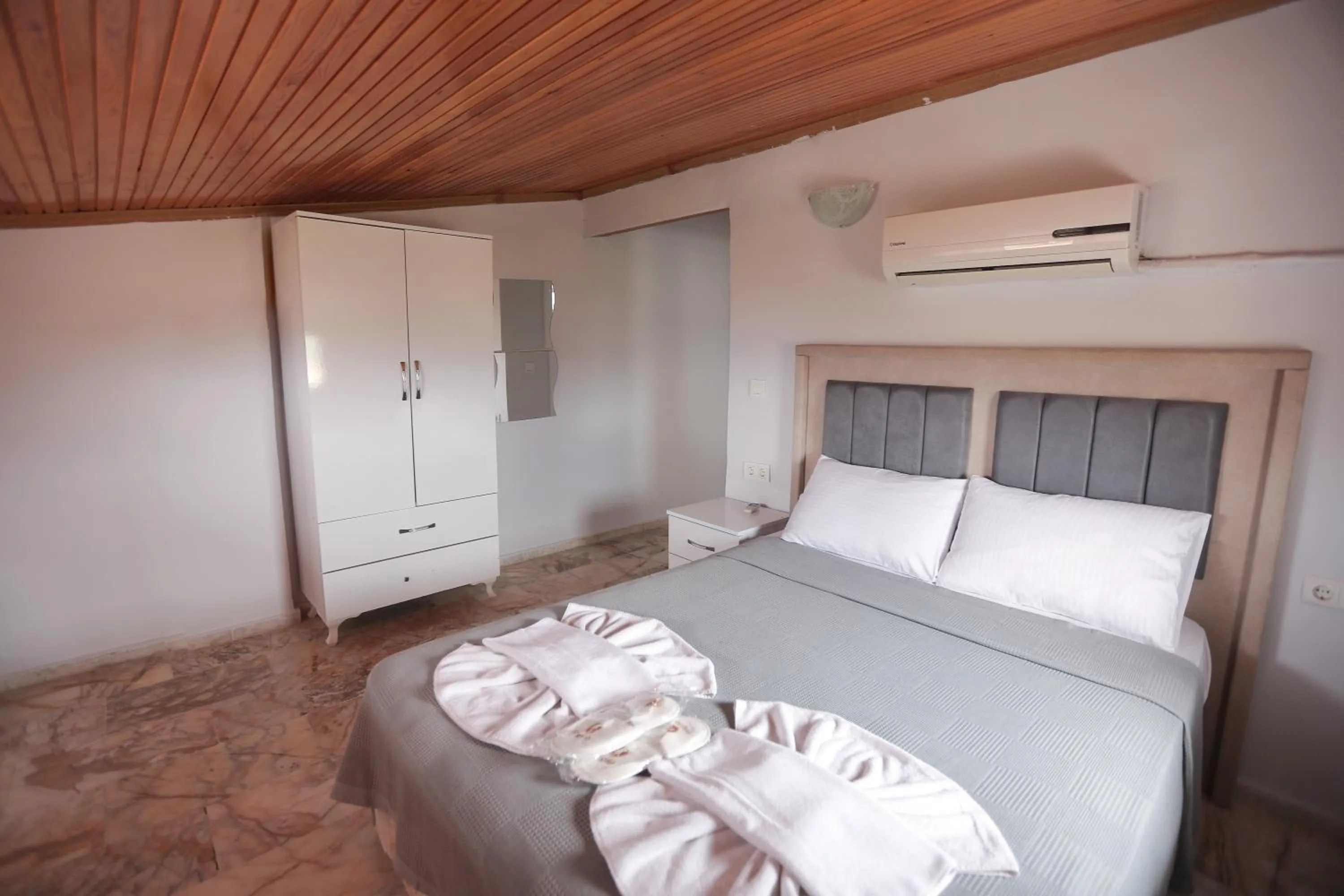 Bed in Ciftlik Hotel