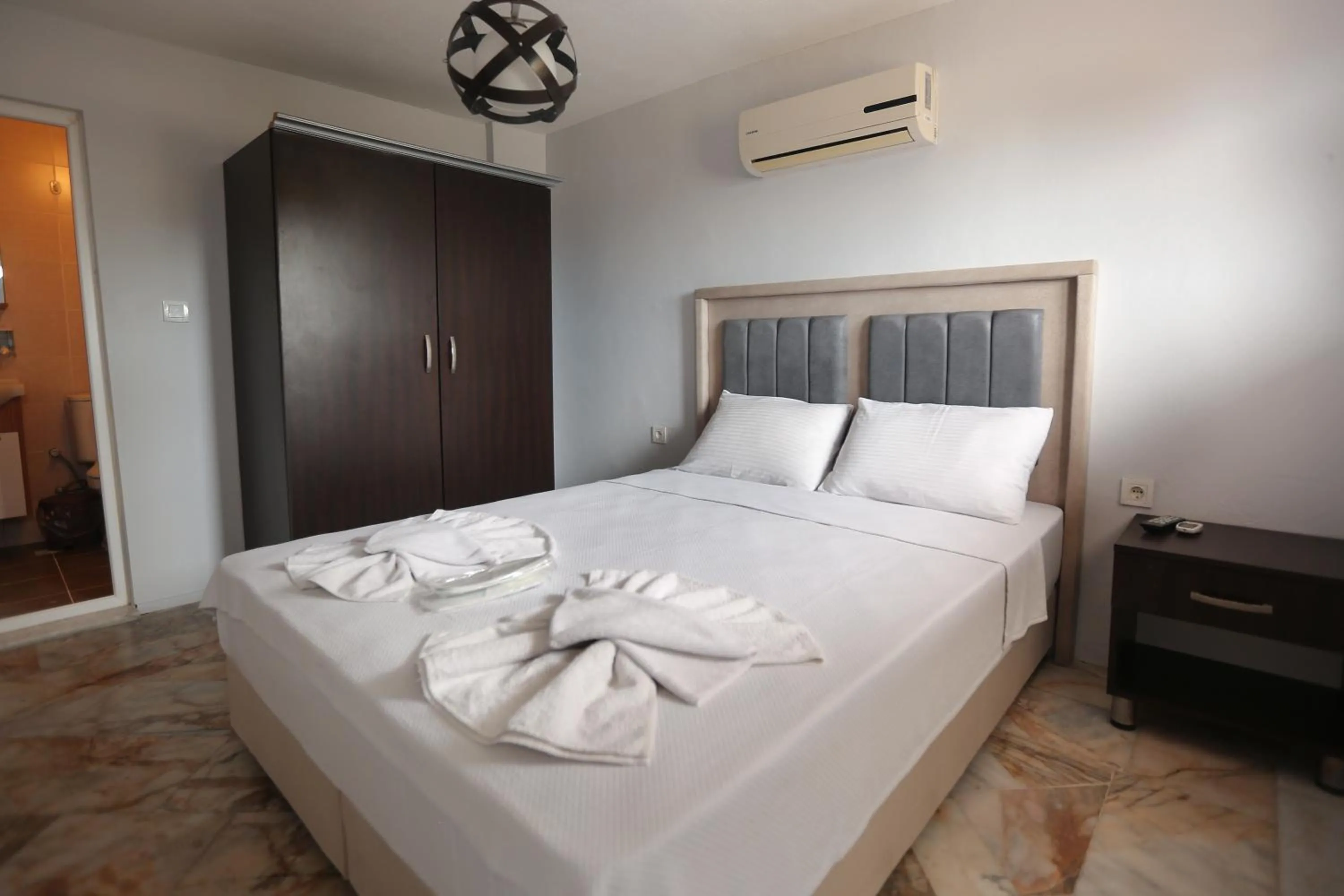 Bed in Ciftlik Hotel