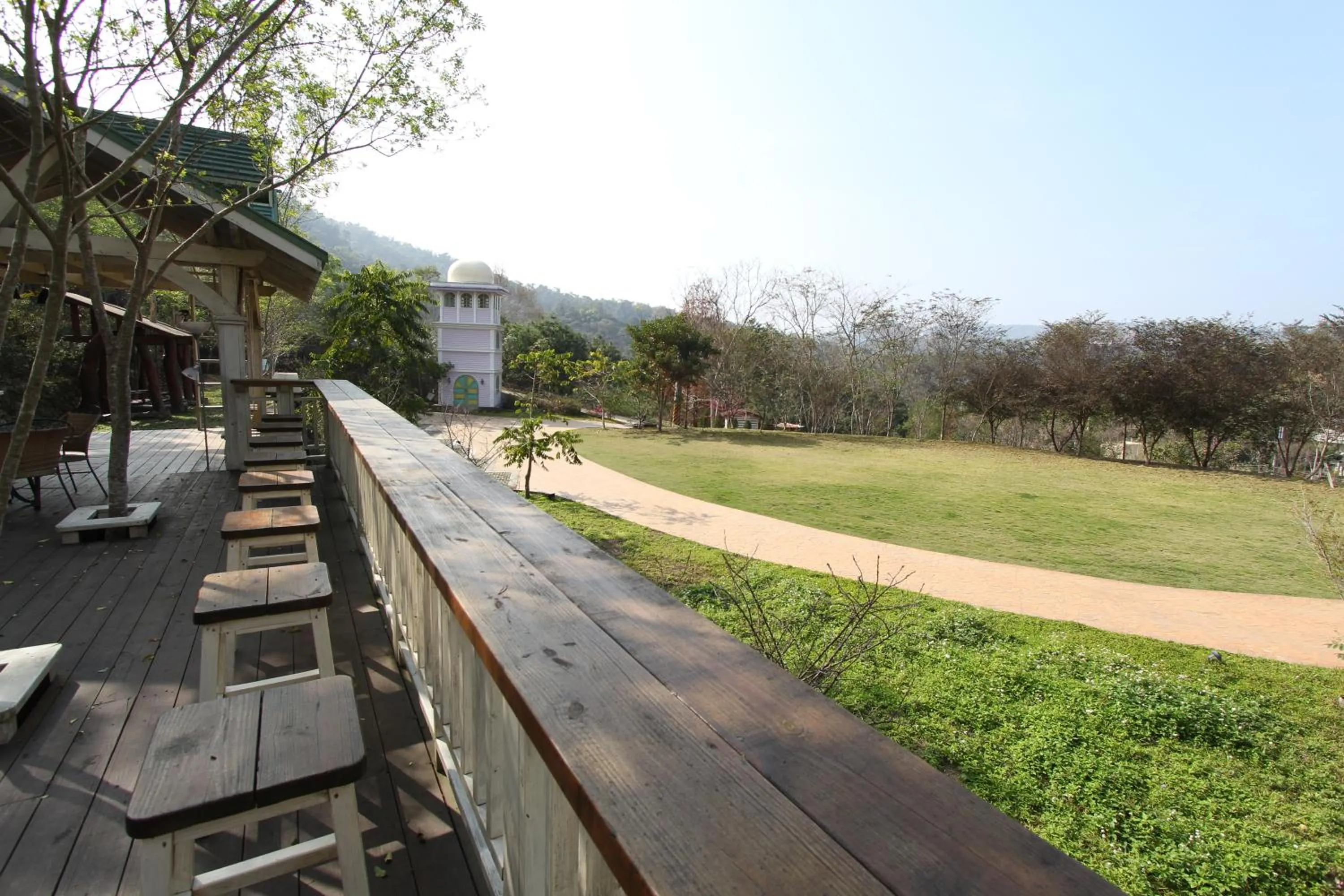 Garden view in Bear Meets Moose Homestay B&B