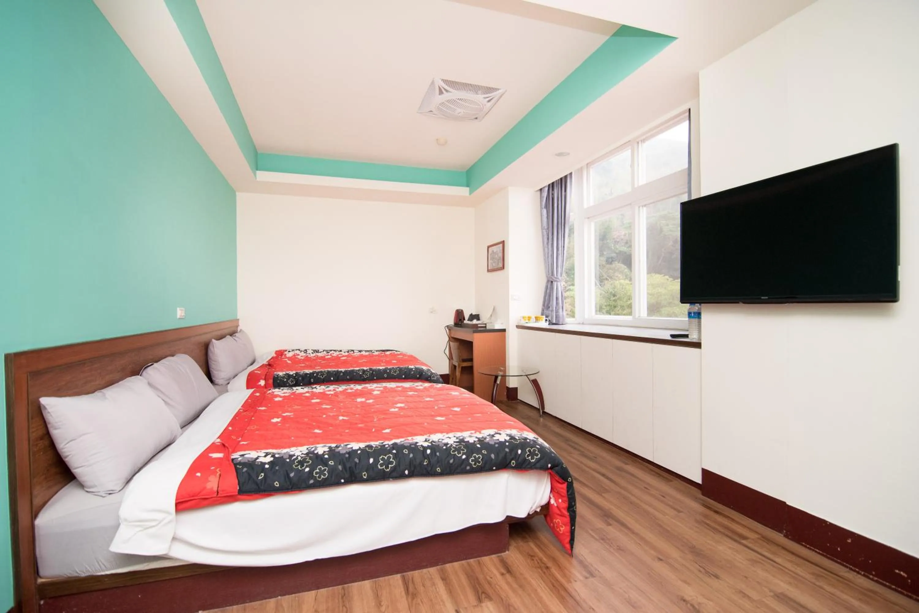 Decorative detail, Bed in Nantou Xitou Riverside Homestay B&B