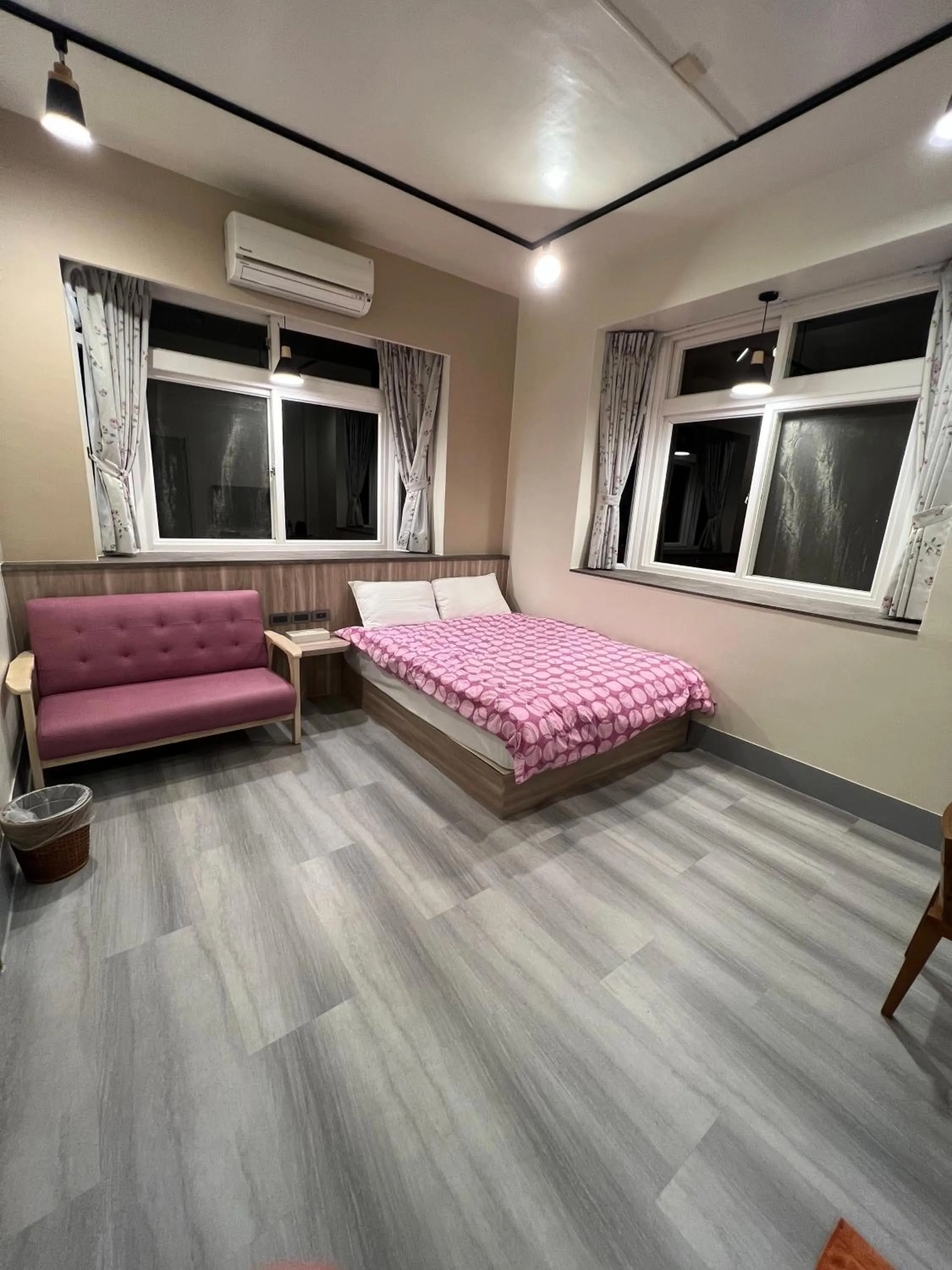 Bed in Nantou Xitou Riverside Homestay B&B