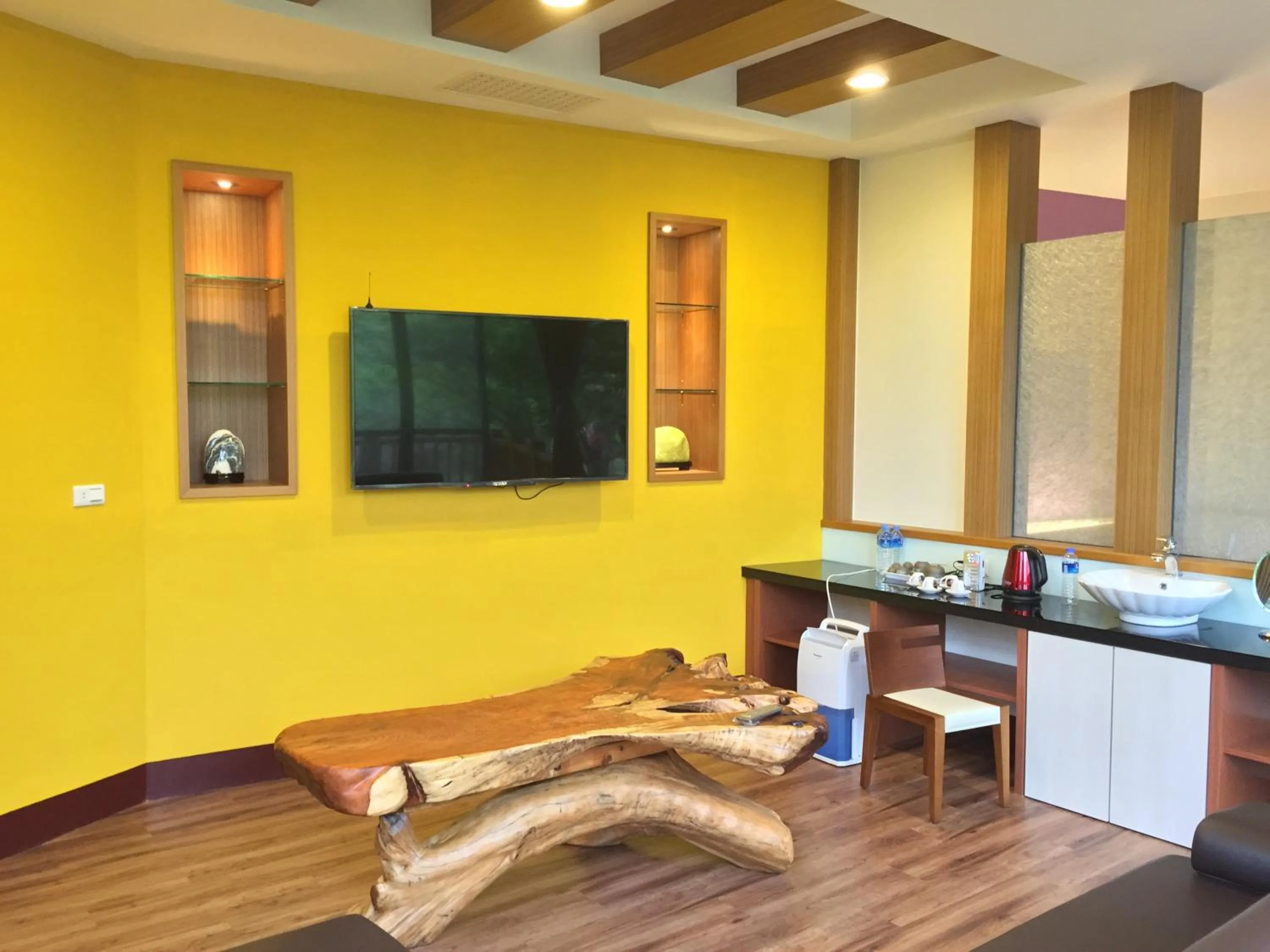 Bedroom in Nantou Xitou Riverside Homestay B&B