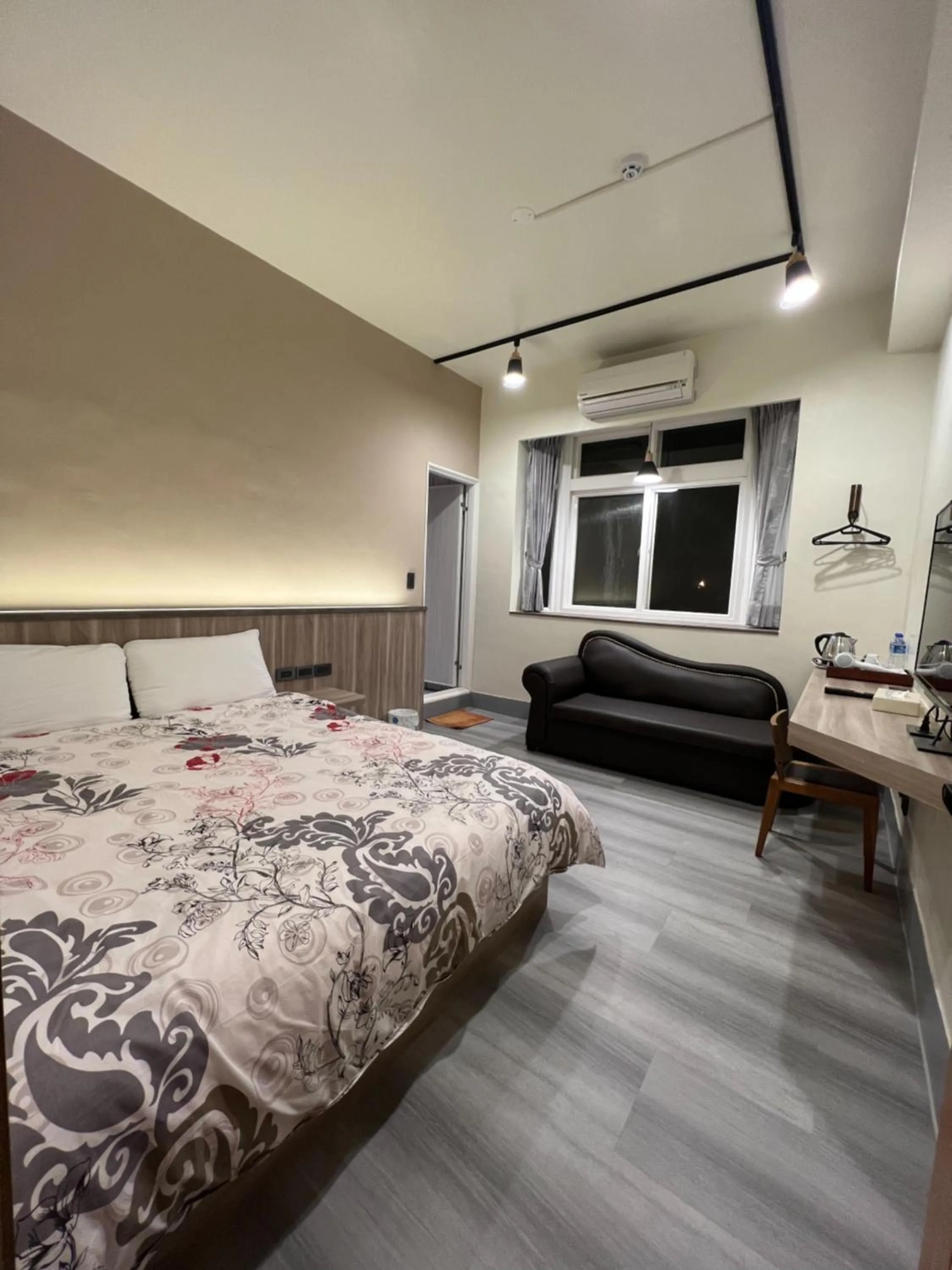 Bed in Nantou Xitou Riverside Homestay B&B
