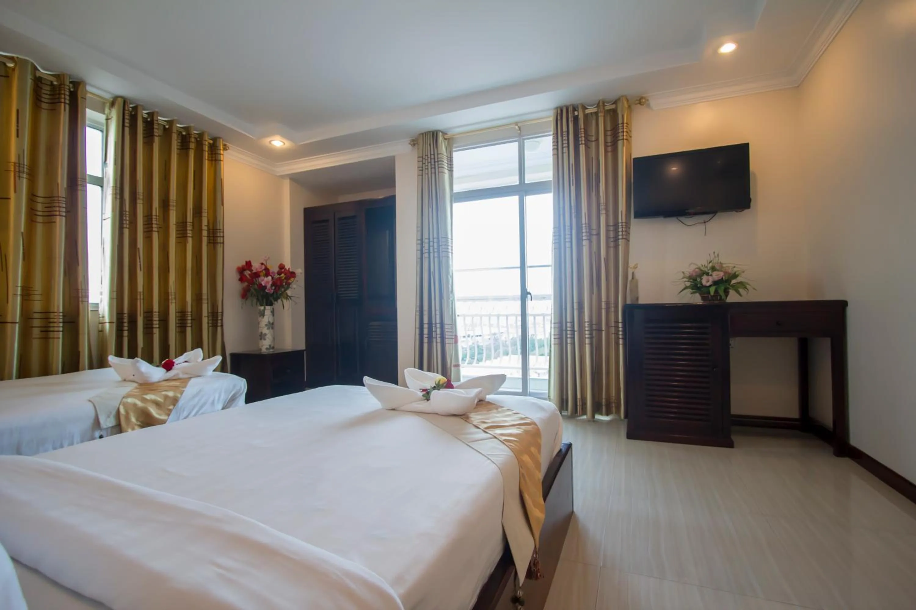 Bedroom in Good Luck Day Hotel & Apartment