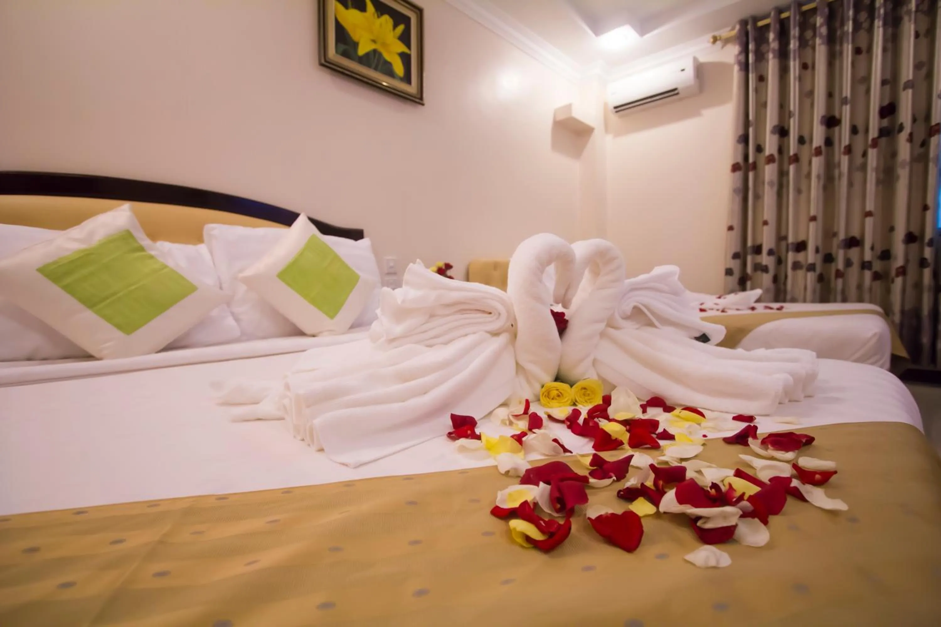 Bedroom in Good Luck Day Hotel & Apartment