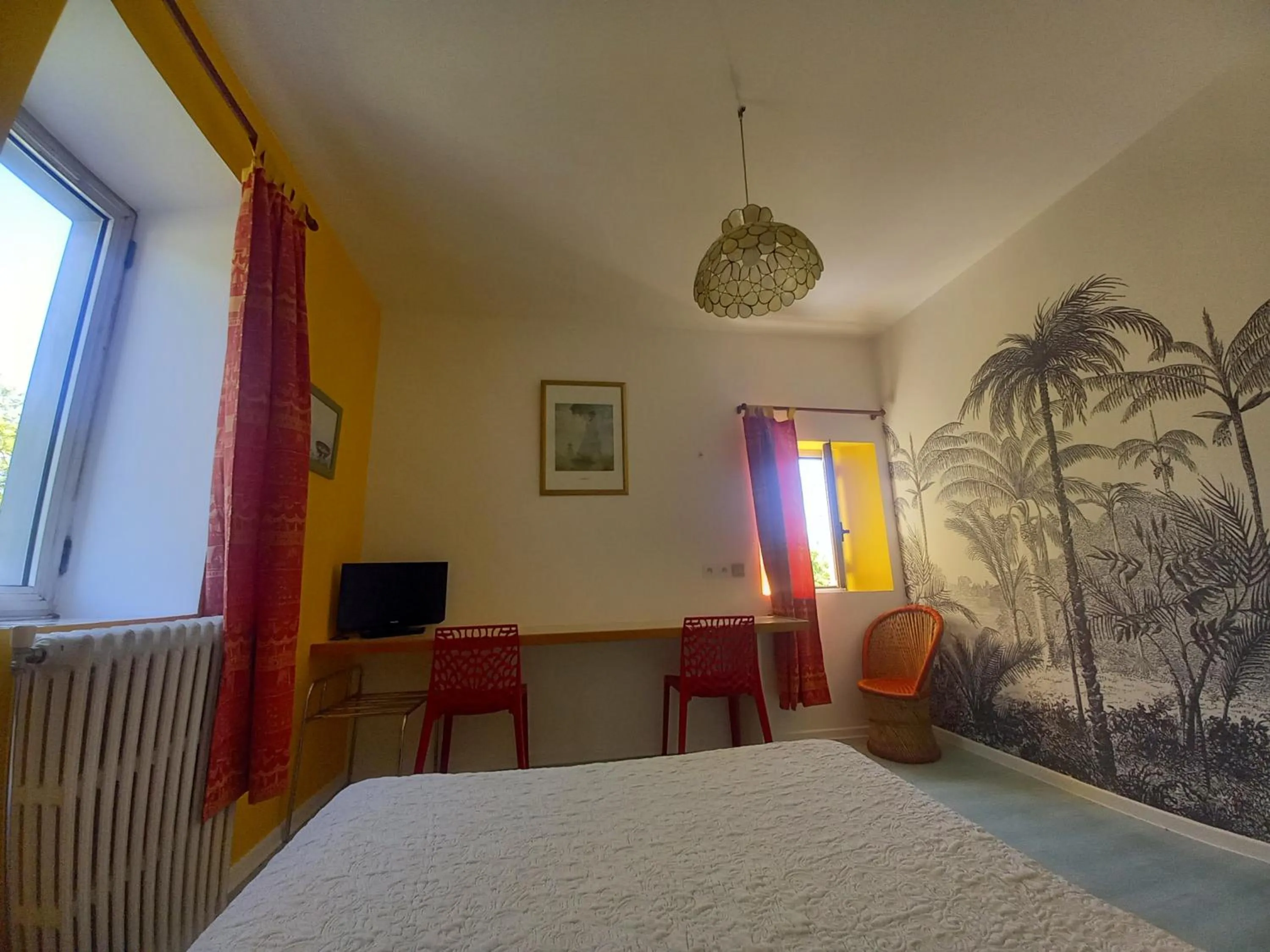 Bed in Hotel Acapulco