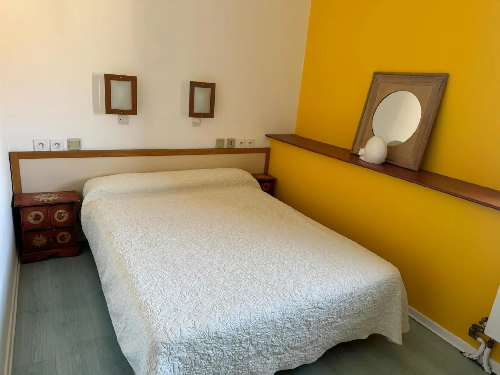 Bed in Hotel Acapulco