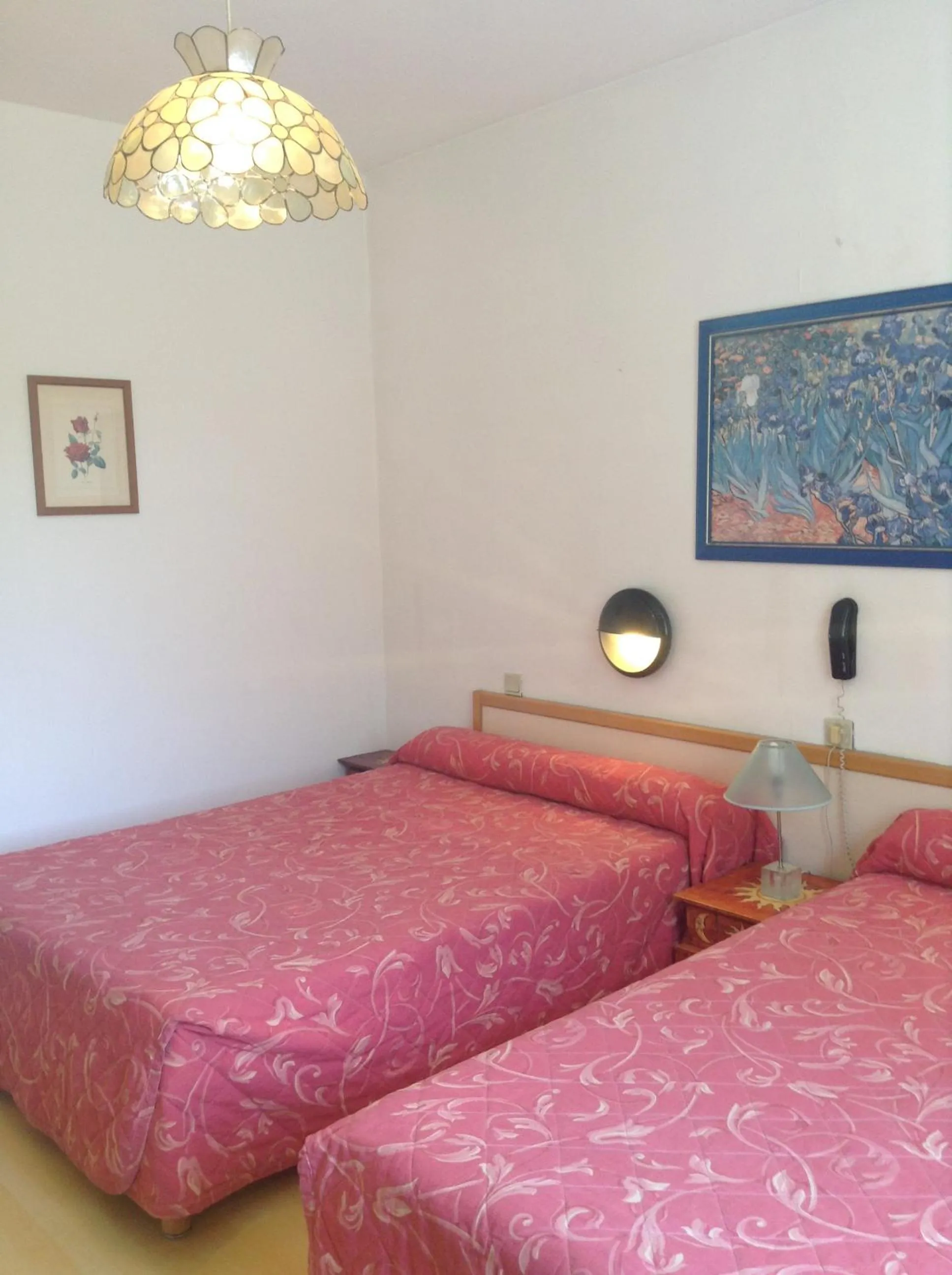 Bed in Hotel Acapulco