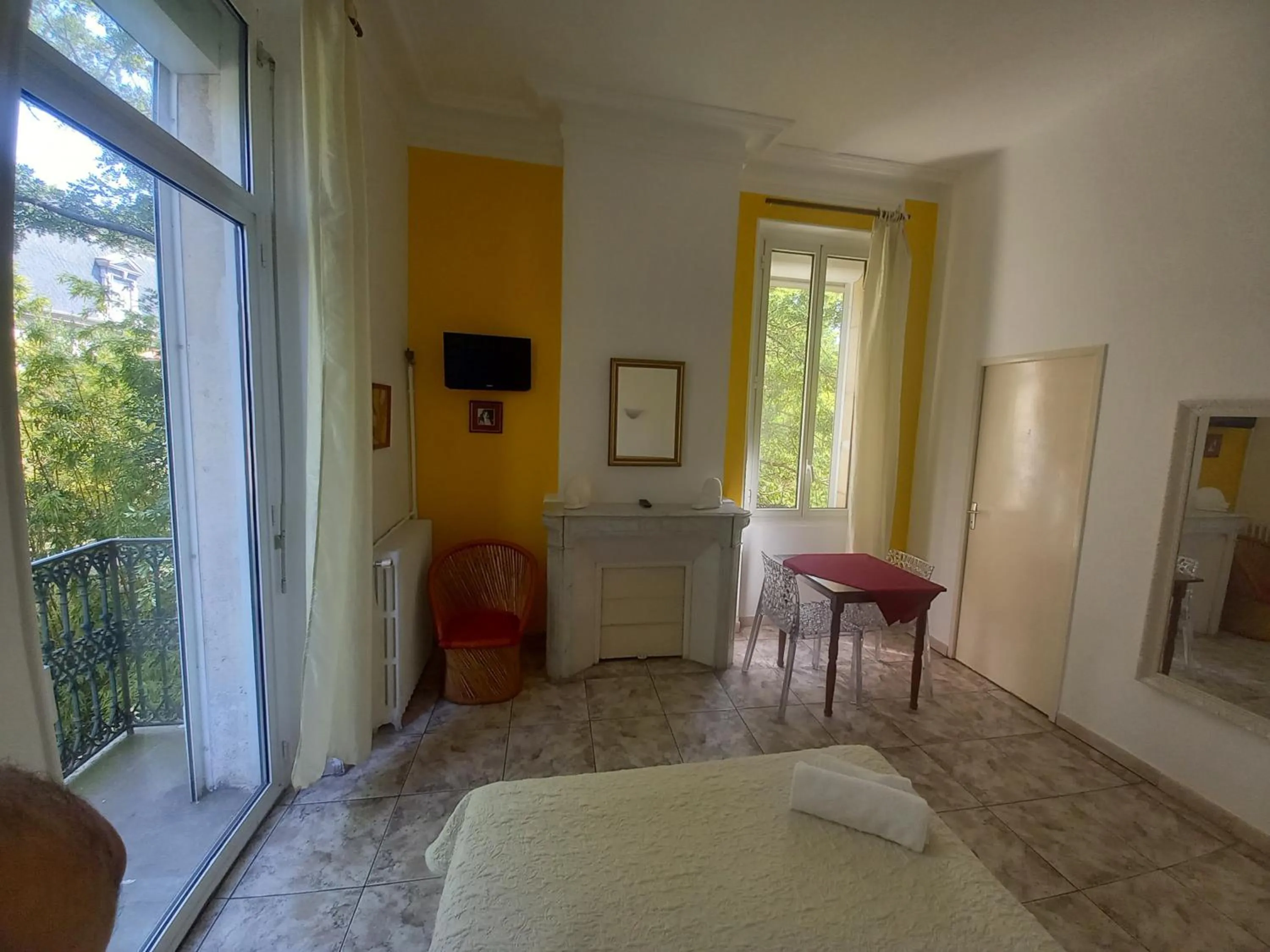 Bedroom, Bed in Hotel Acapulco