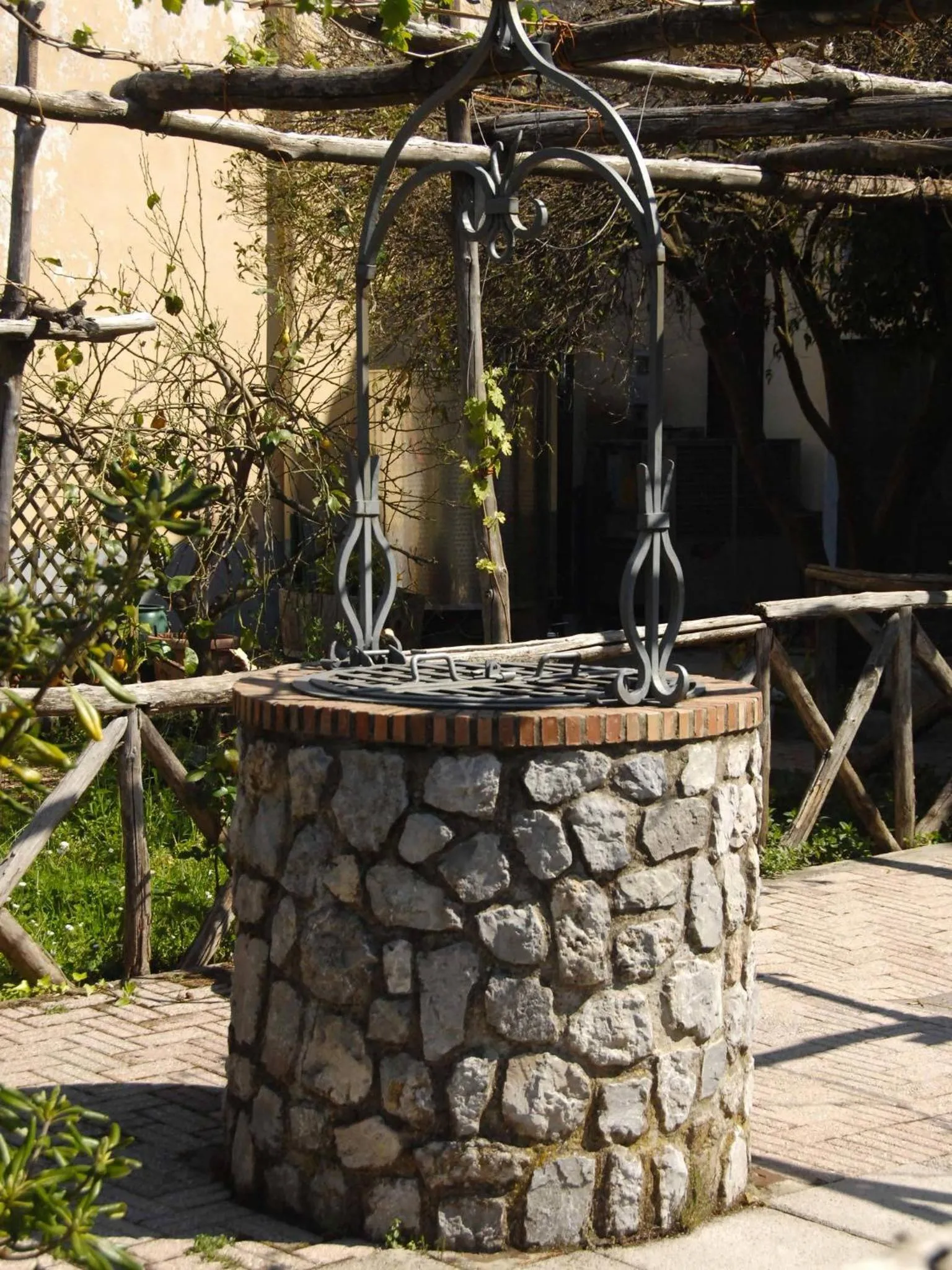 Decorative detail in B&B Reale