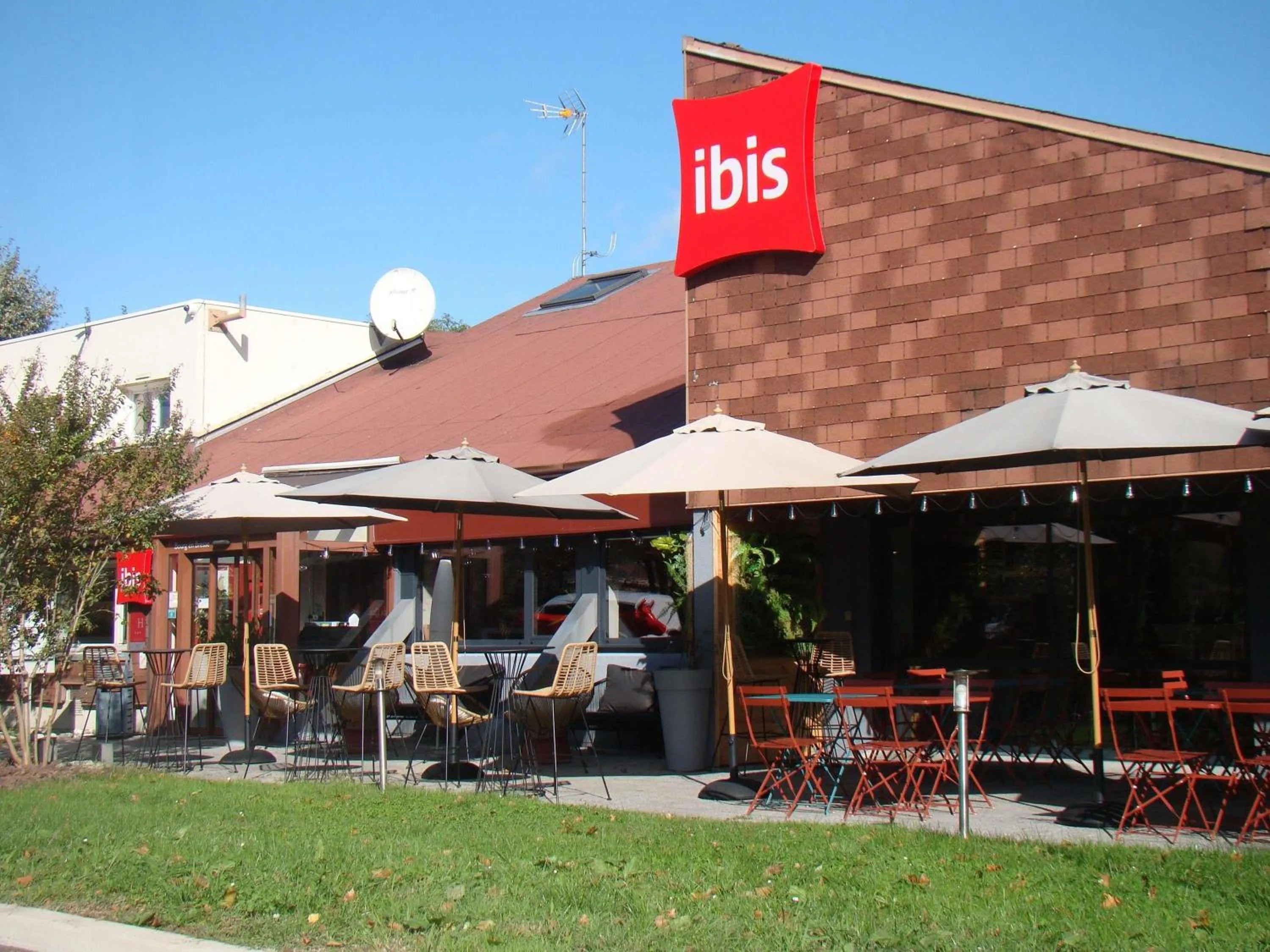Property building in ibis Bourg en Bresse