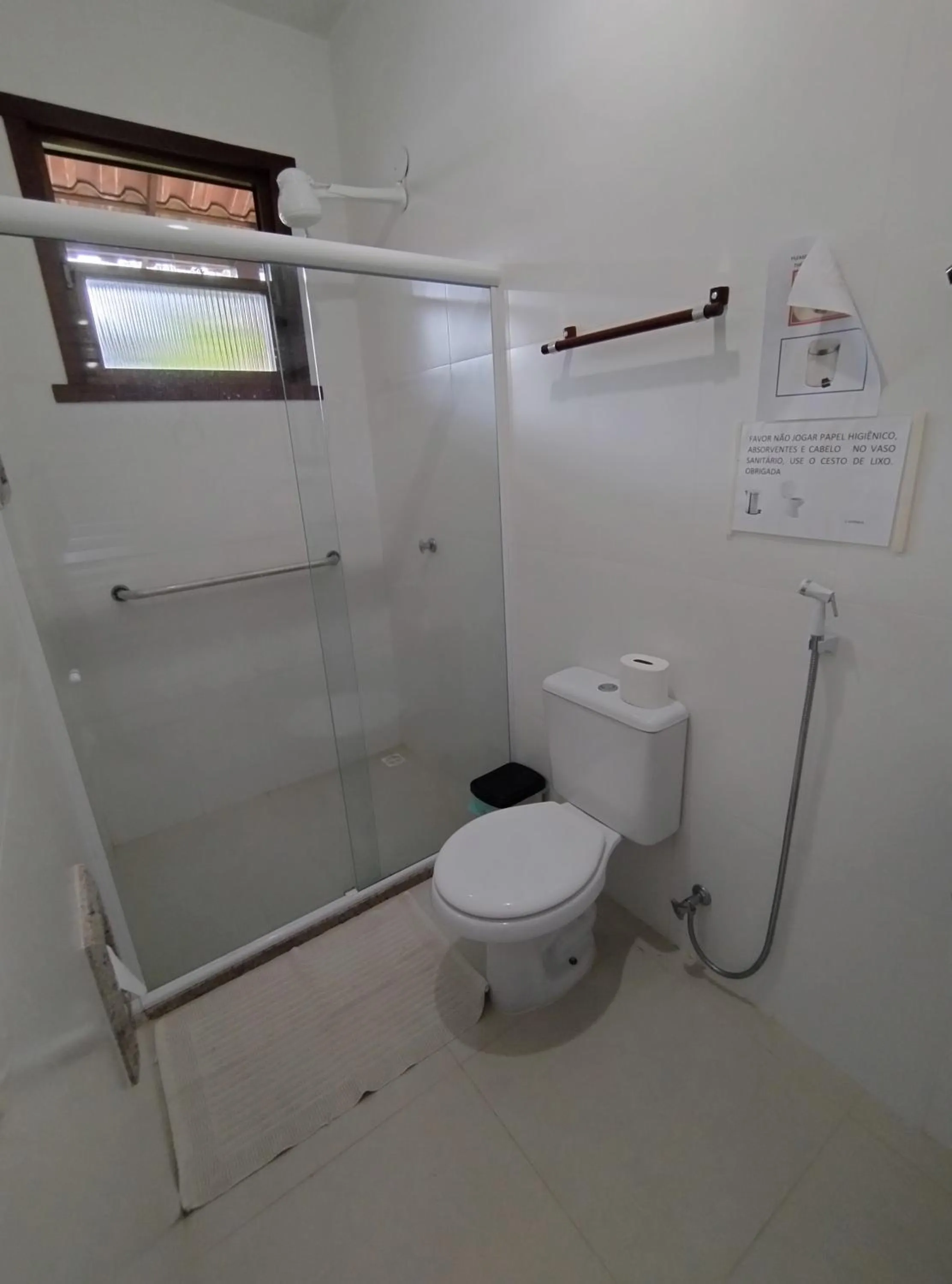 Shower in Pousada Fazendinha Unamar