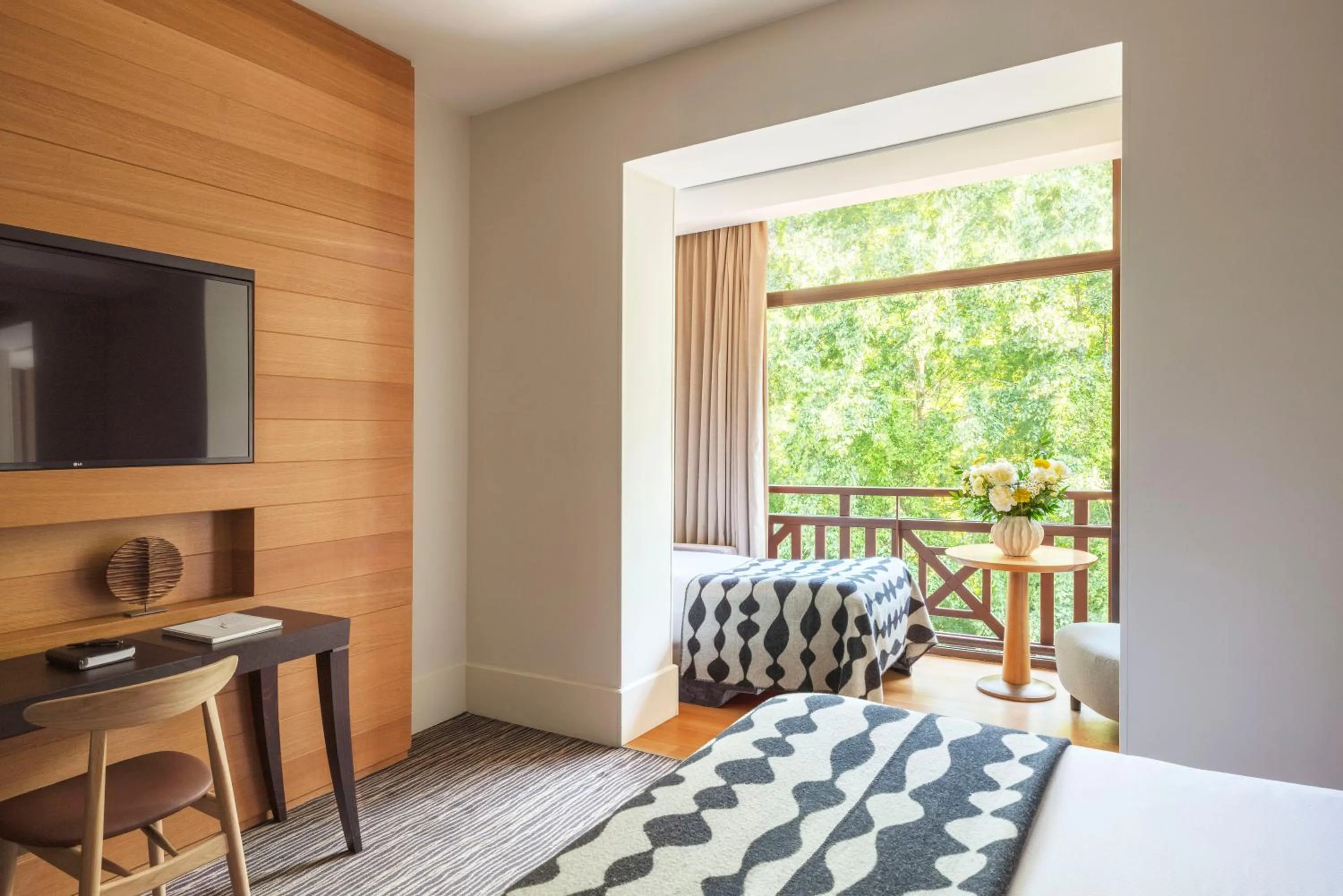 Bed in Hôtel Ermitage