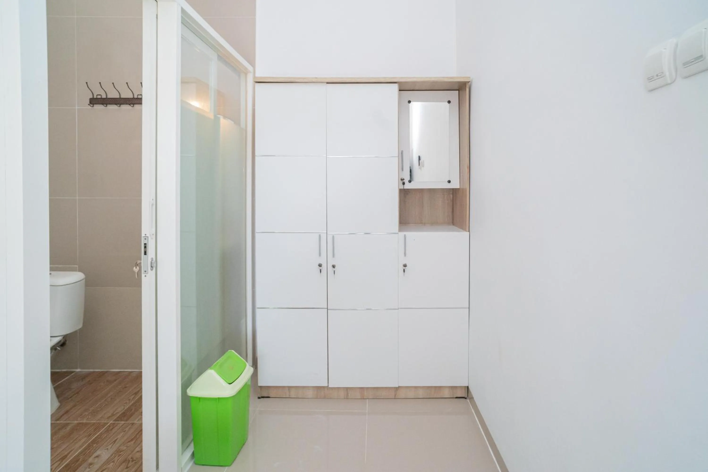 Bathroom in RedDoorz Syariah At Winong Nganjuk