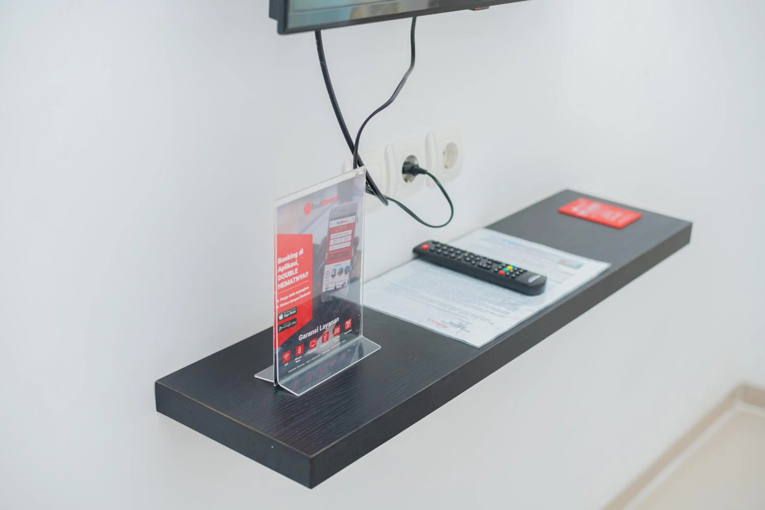 Bedroom in RedDoorz Syariah At Winong Nganjuk