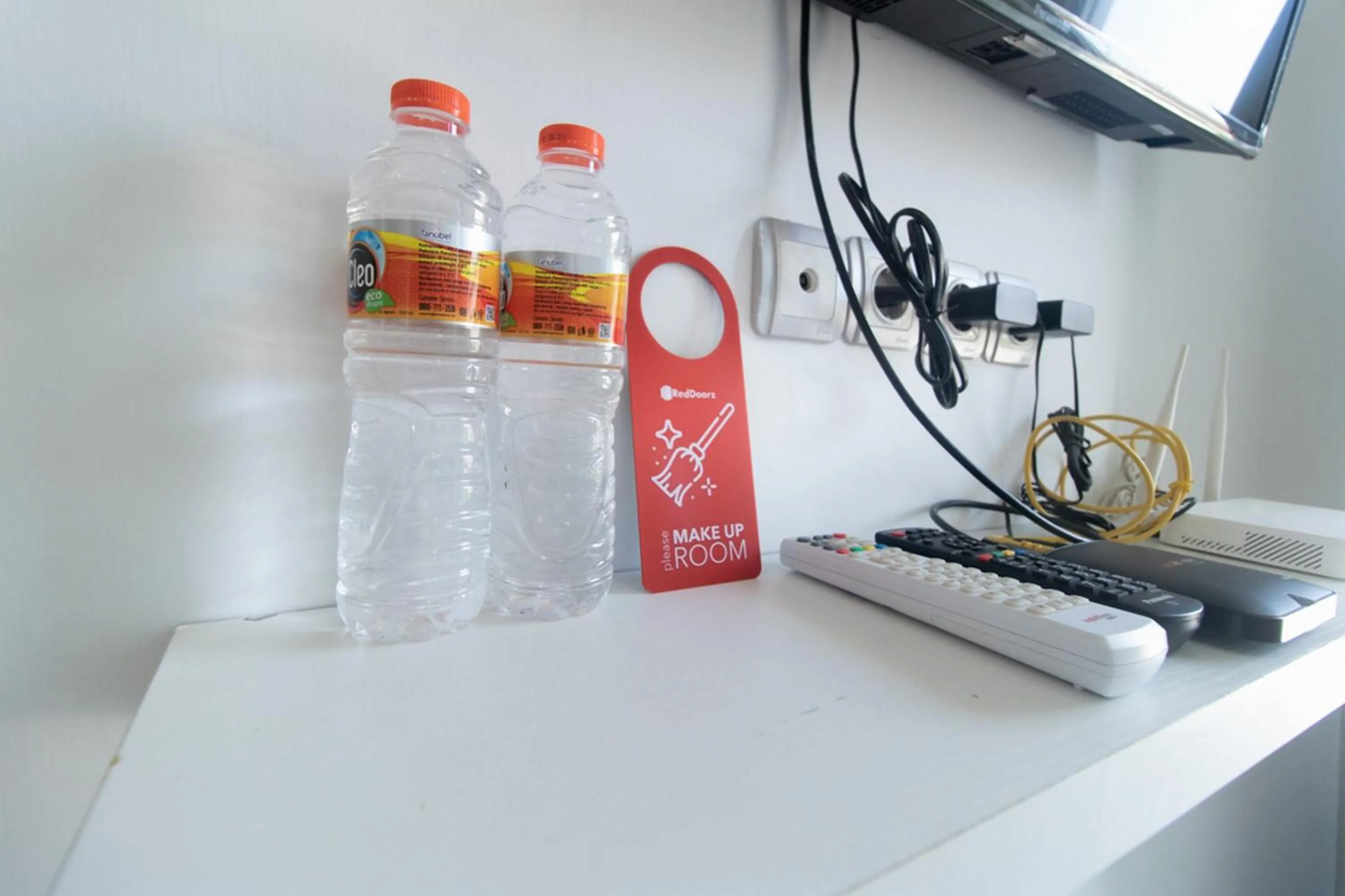 Drinks in RedDoorz Syariah At Winong Nganjuk