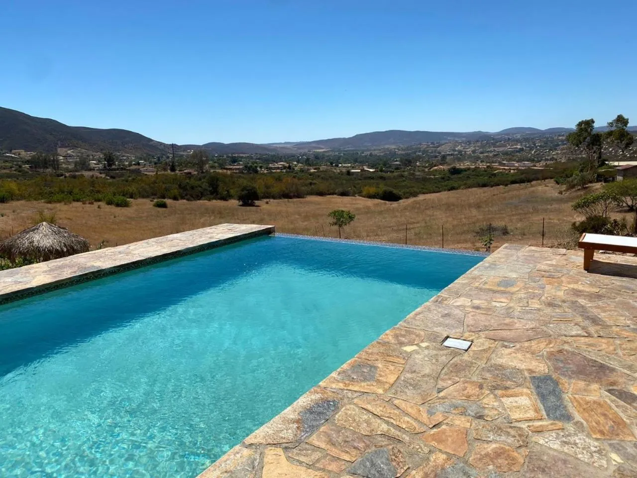 Suites Nativo - Beautiful Vineyard & Valley View