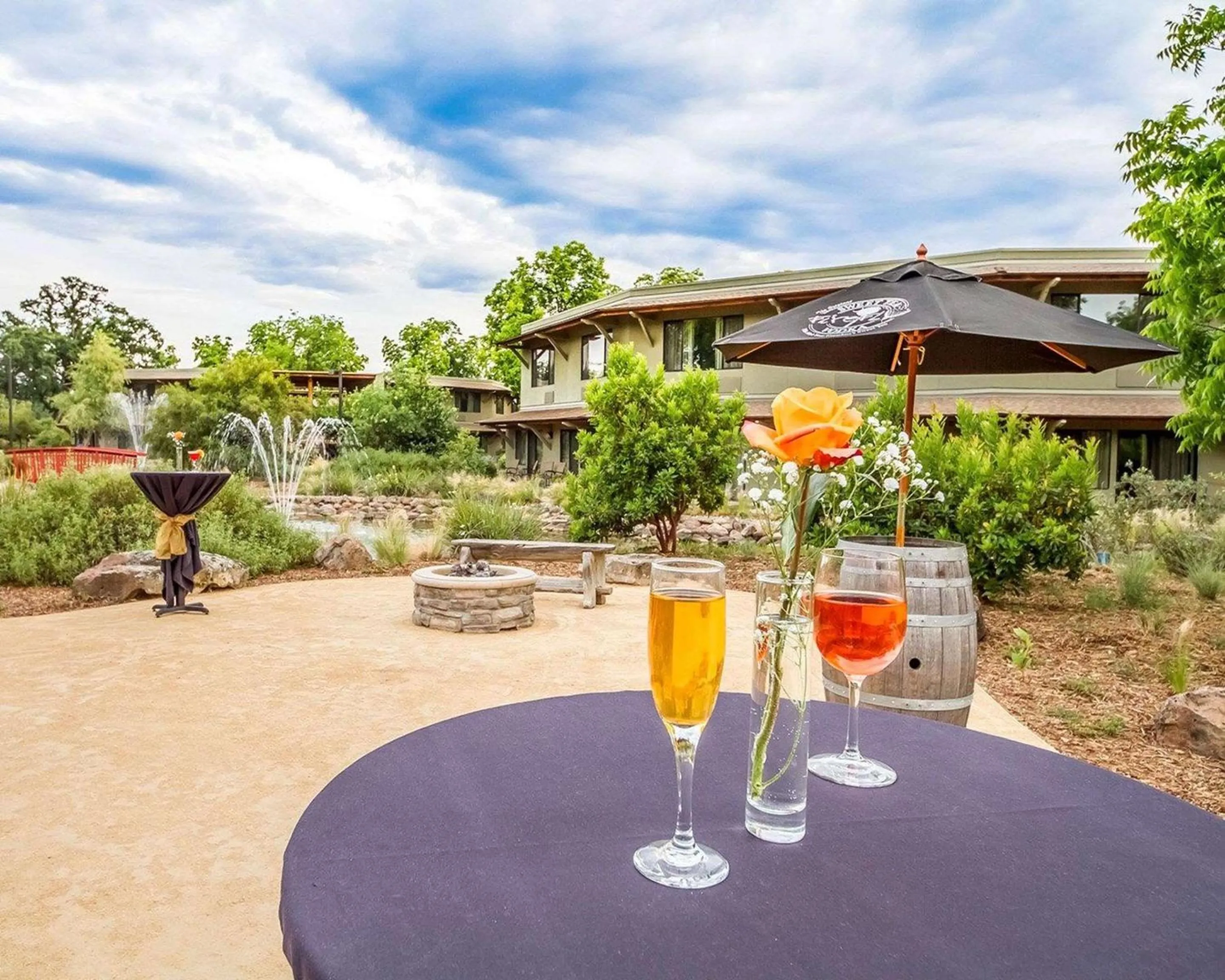 Property building in Gaia Hotel & Spa Redding, an Ascend Collection Hotel