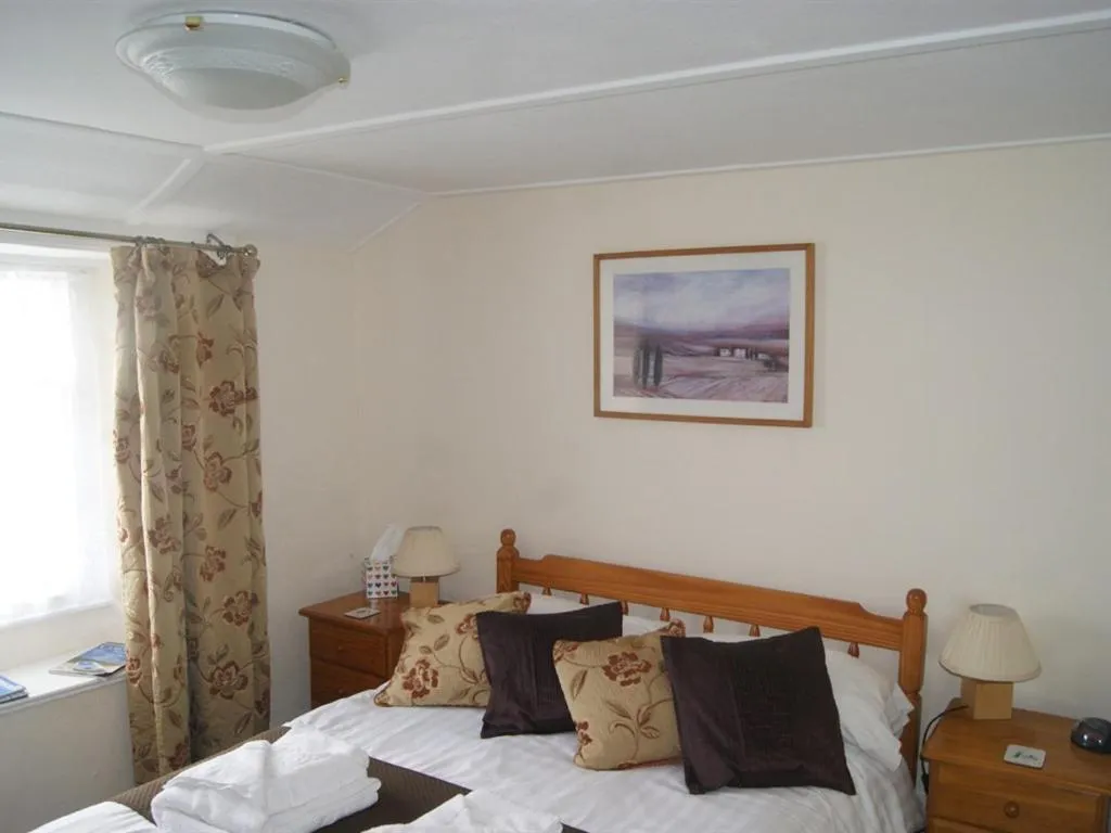 Bedroom in King's Arms