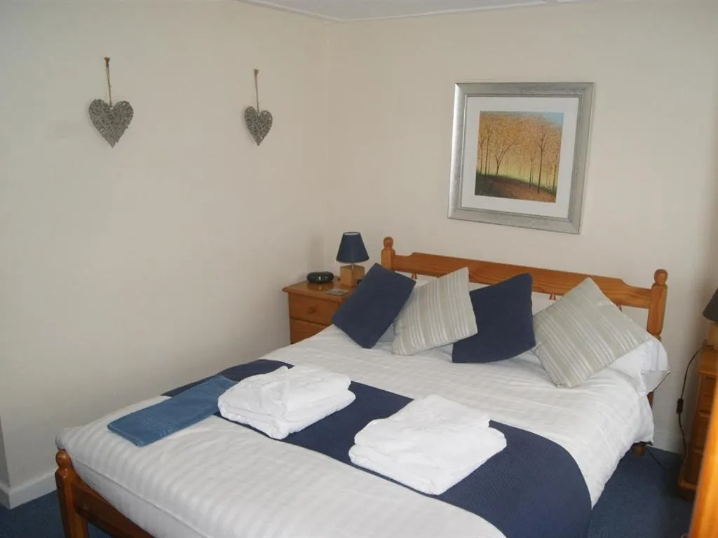 Bedroom in King's Arms