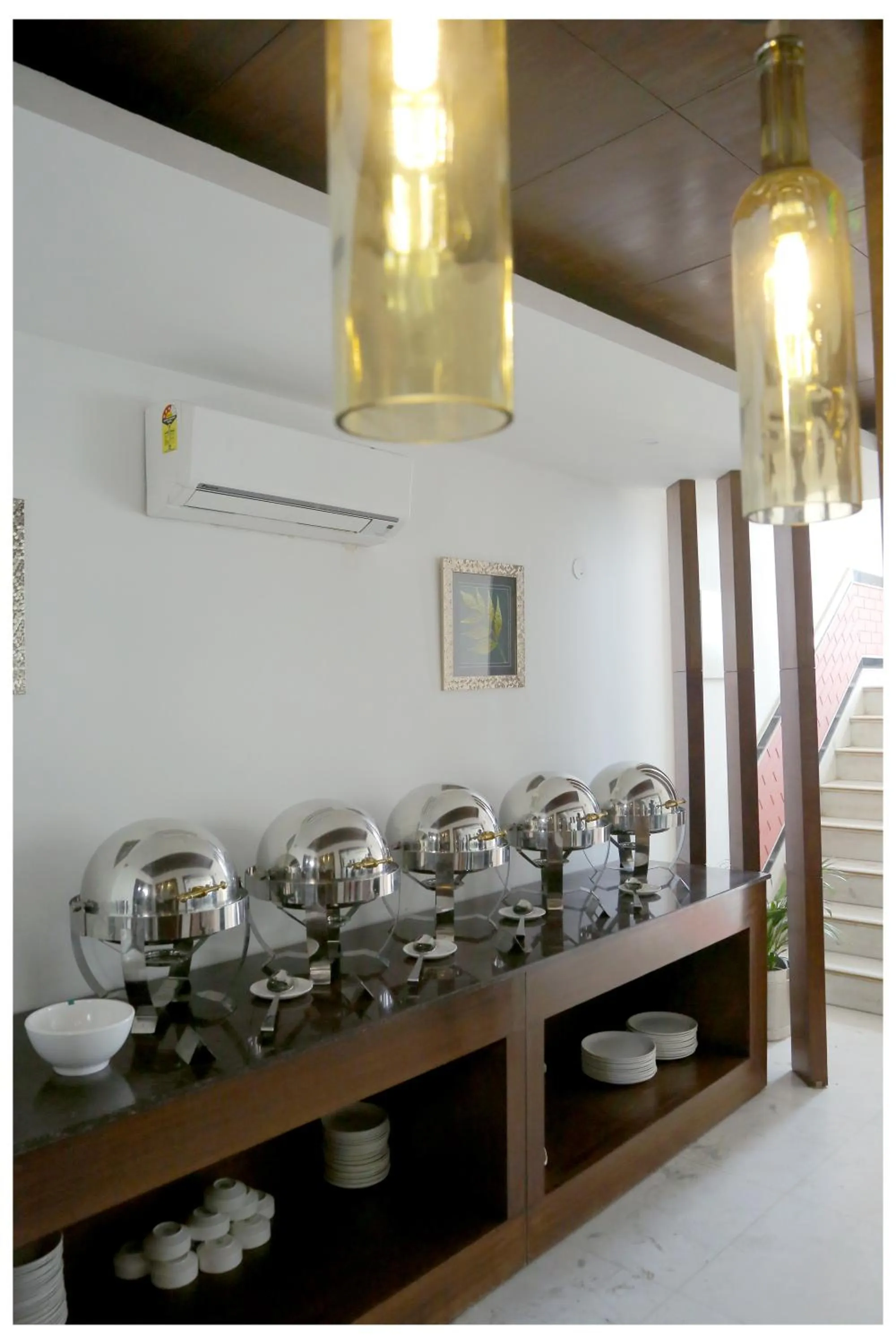 Buffet breakfast in Hotel The R Blues - Near IGI Airport New Delhi