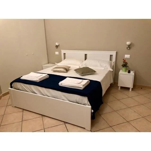 Photo of the whole room, Bed in B&B Luminari