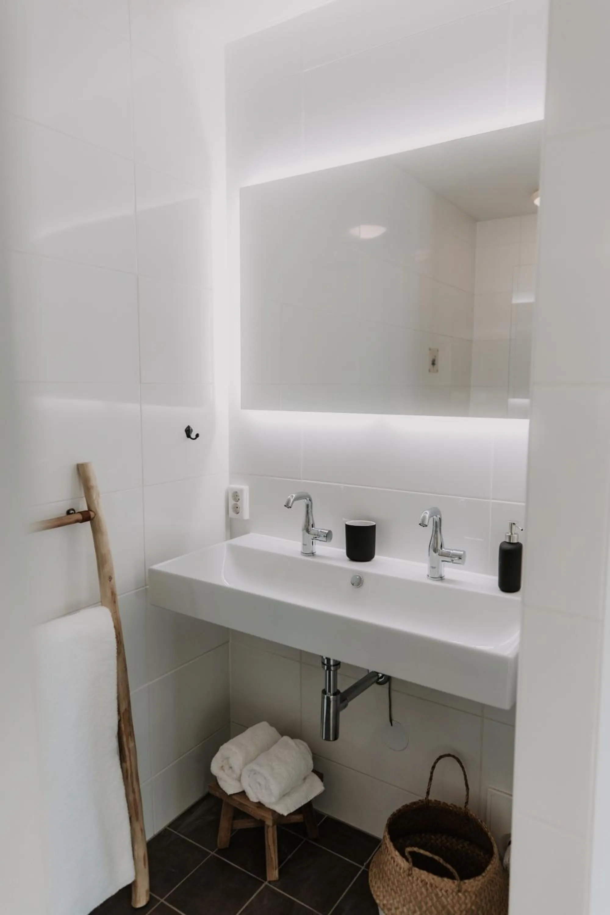 Bathroom in Brass Hotel