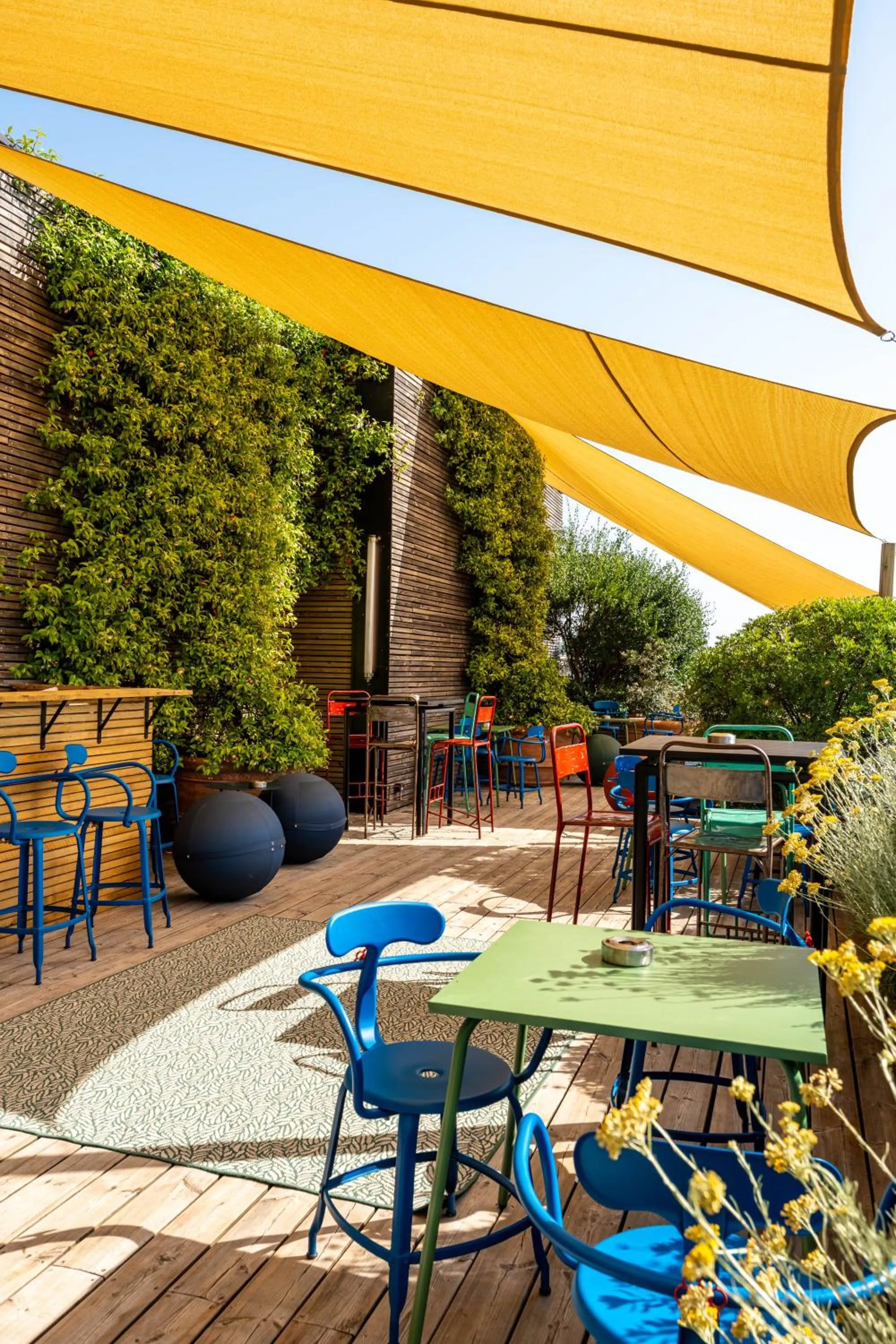 Restaurant/places to eat in Hotel La Zoologie & Spa Bordeaux