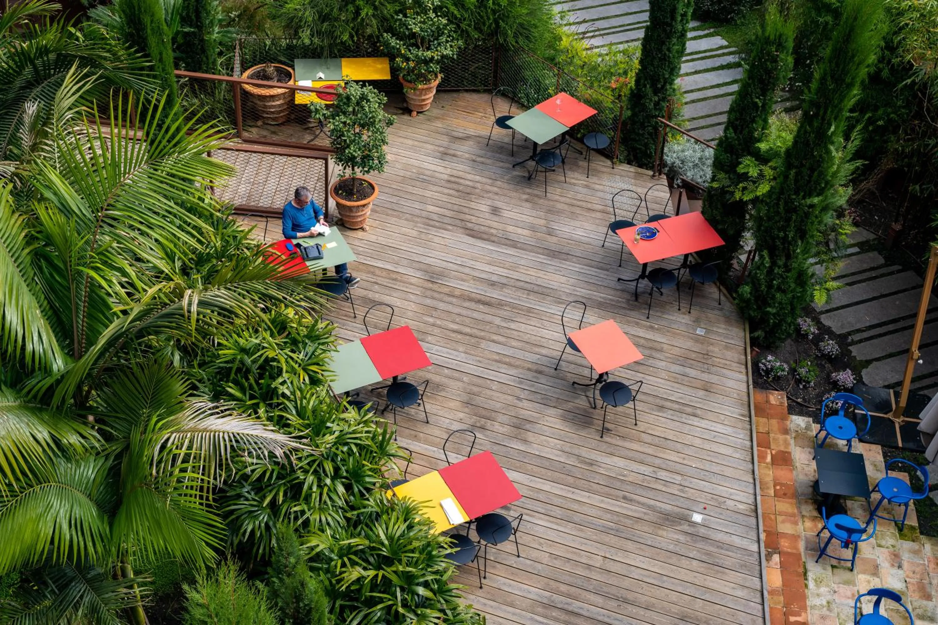 Patio in Hotel La Zoologie & Spa Bordeaux