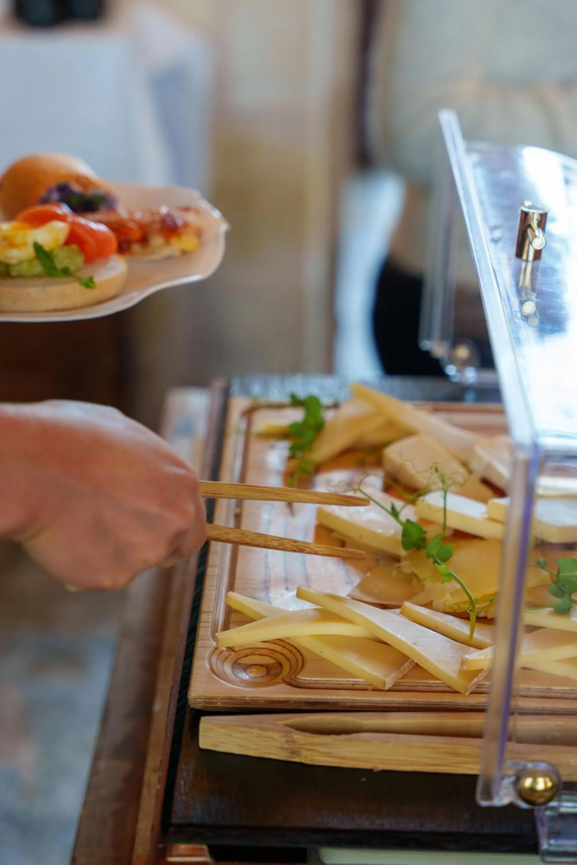 Restaurant/places to eat in Hotel La Zoologie & Spa Bordeaux