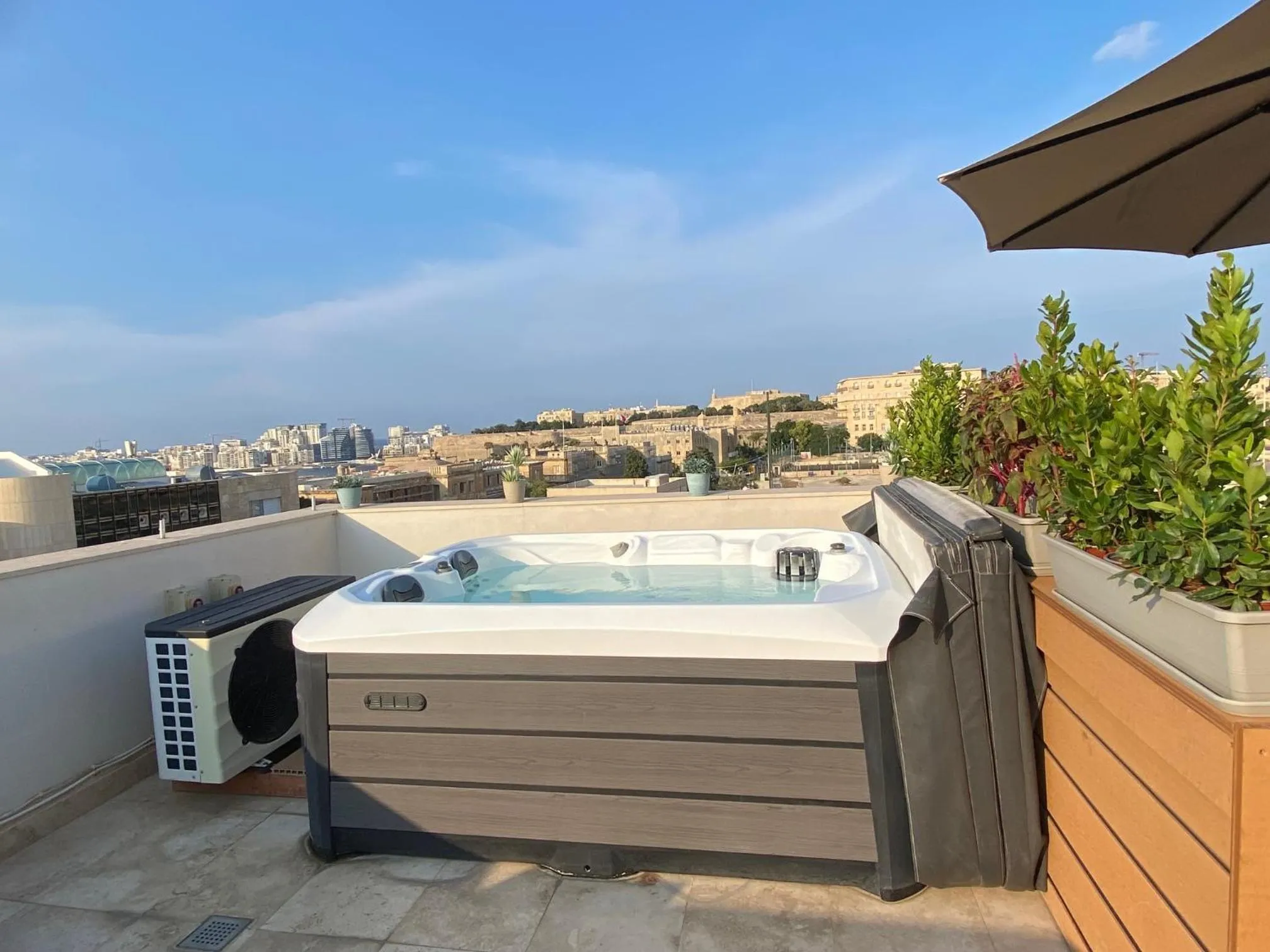 Hot Tub in Tritoni Valletta Boutique Hotel