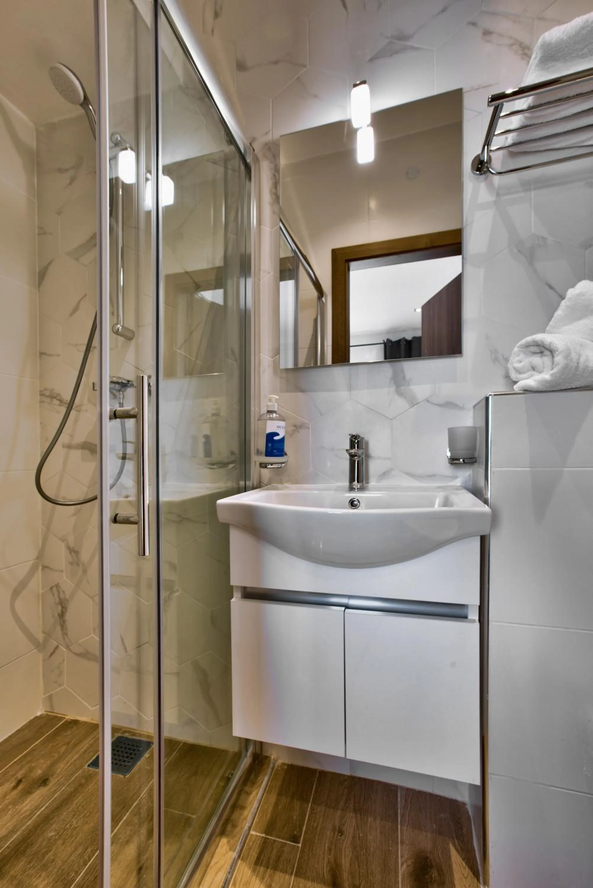 Shower in Tritoni Valletta Boutique Hotel