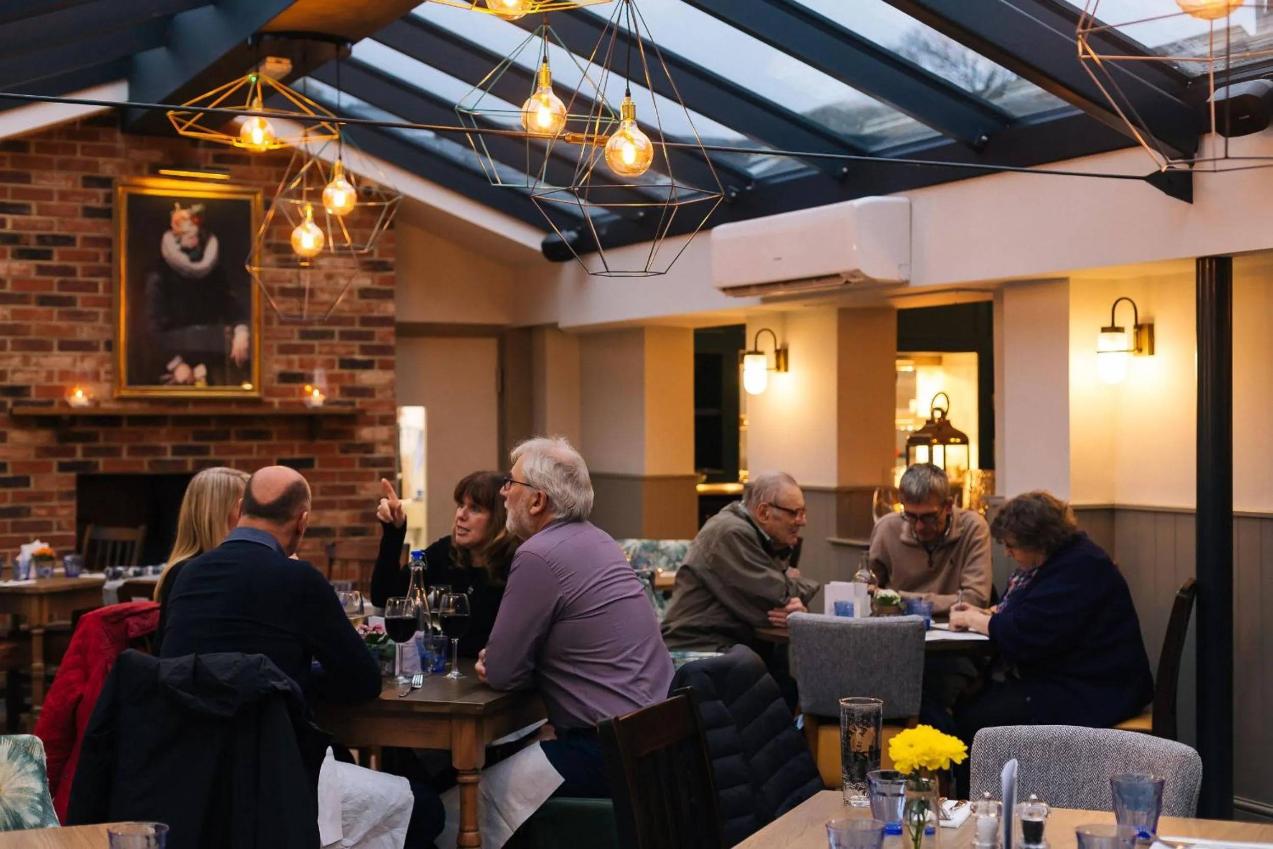 Restaurant/places to eat in The Eaton Oak