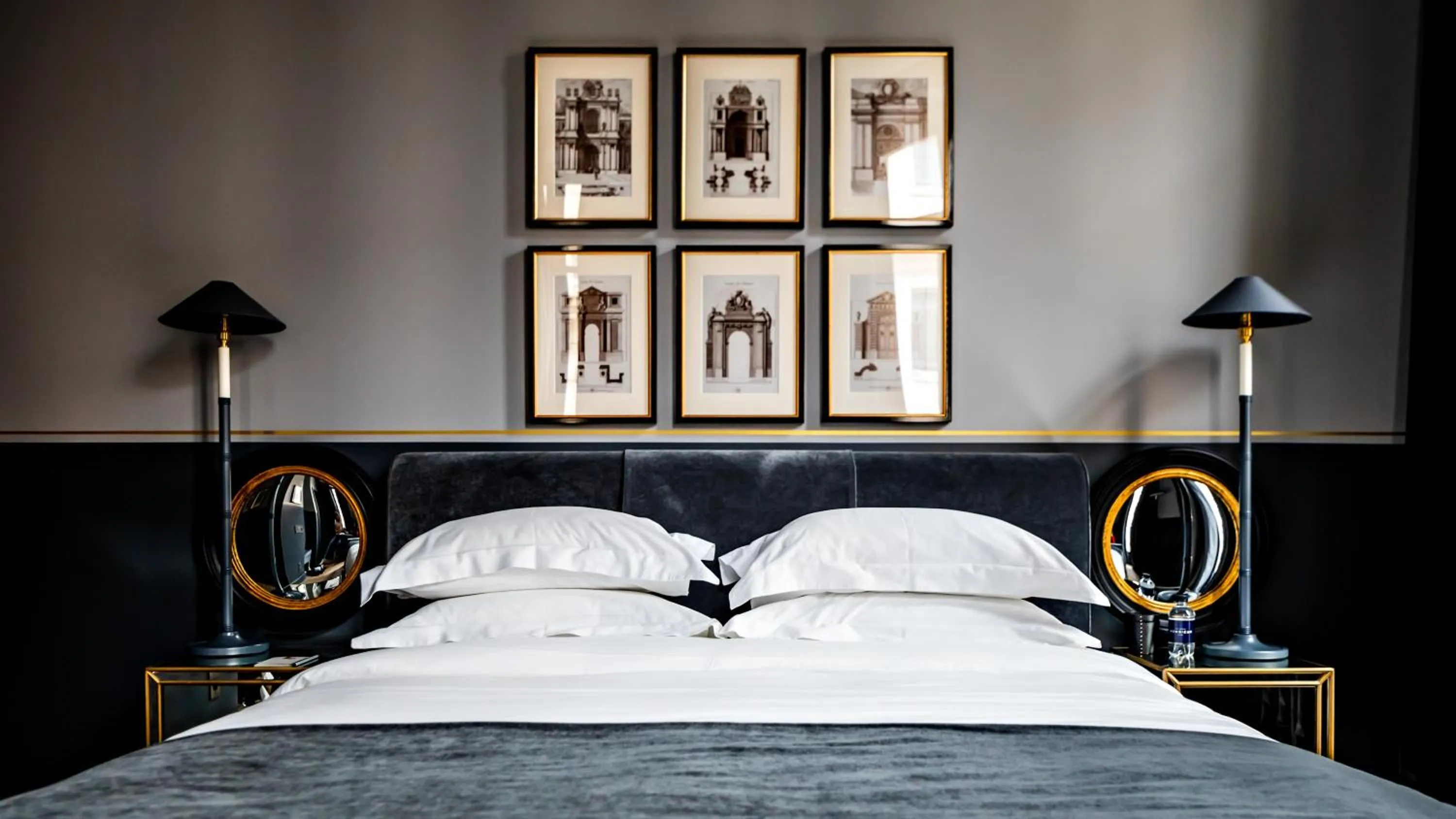 Bedroom, Bed in Monsieur George Hotel & Spa - Champs-Elysées