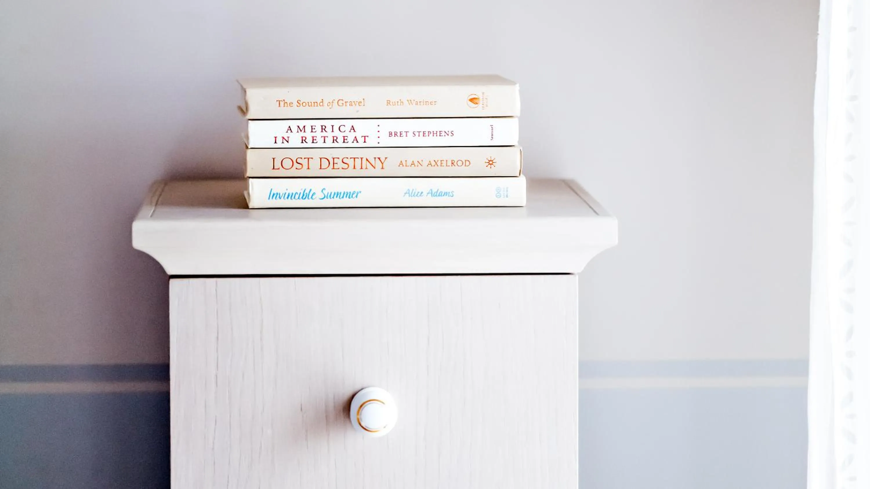 Decorative detail in Monsieur George Hotel & Spa - Champs-Elysées