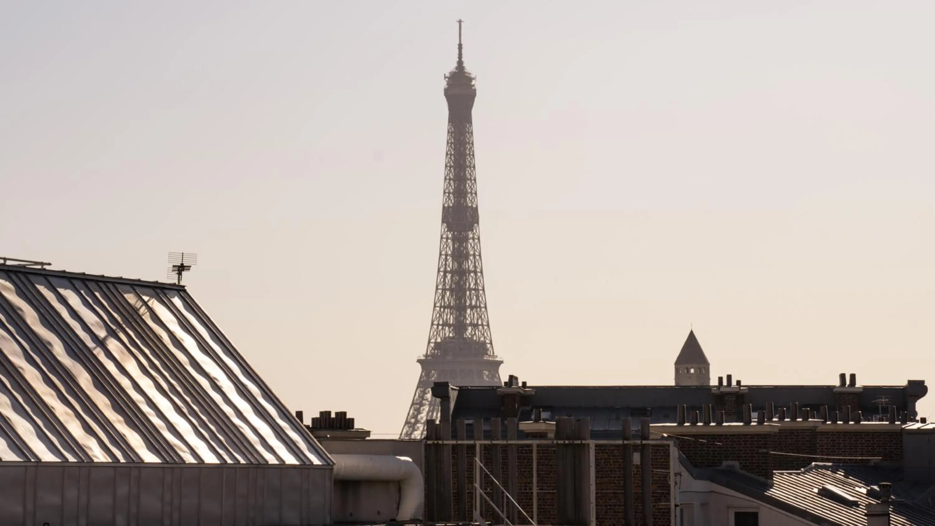 City view in Monsieur George Hotel & Spa - Champs-Elysées