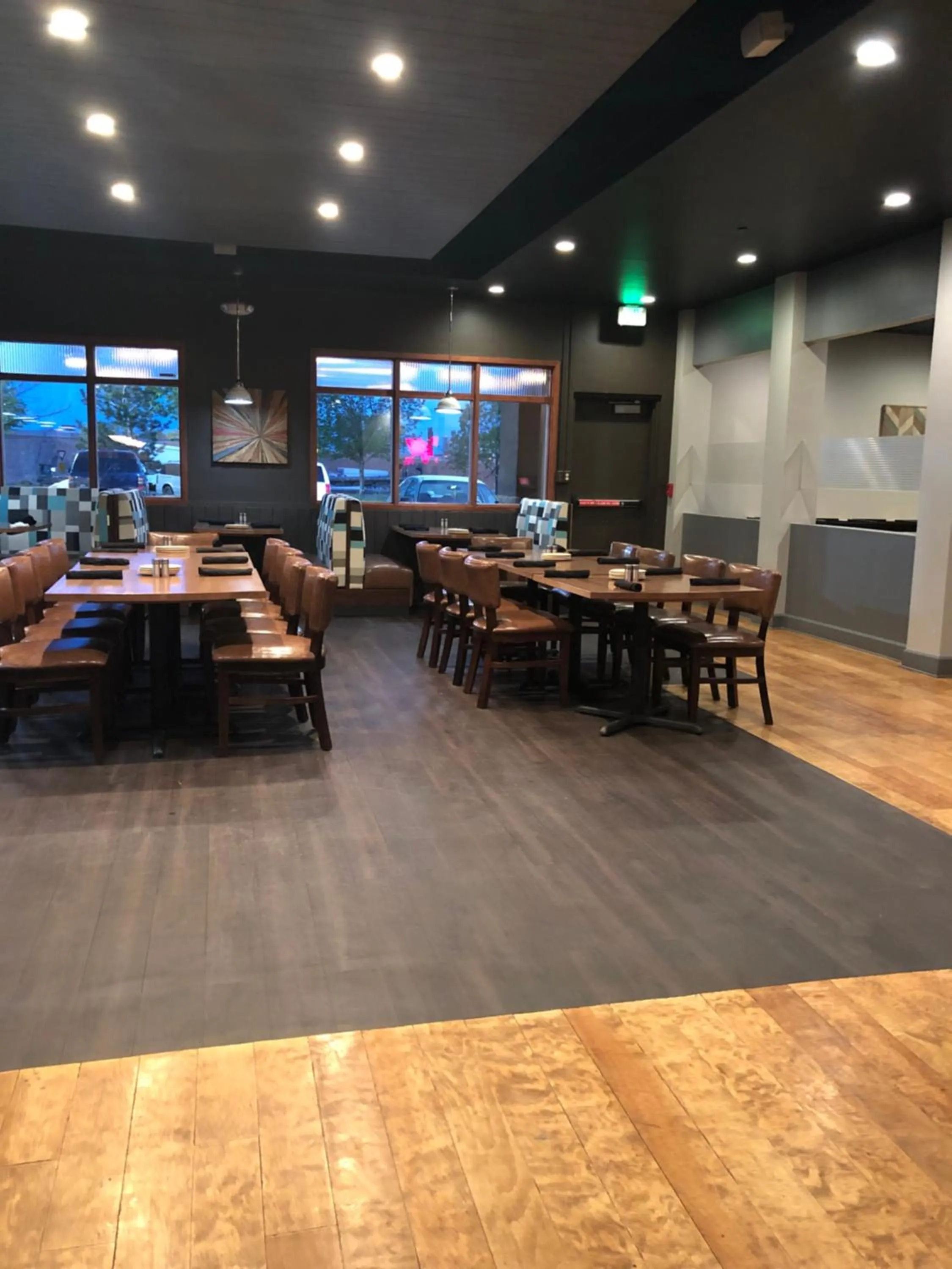 Restaurant/places to eat in Best Western Premier Denver East