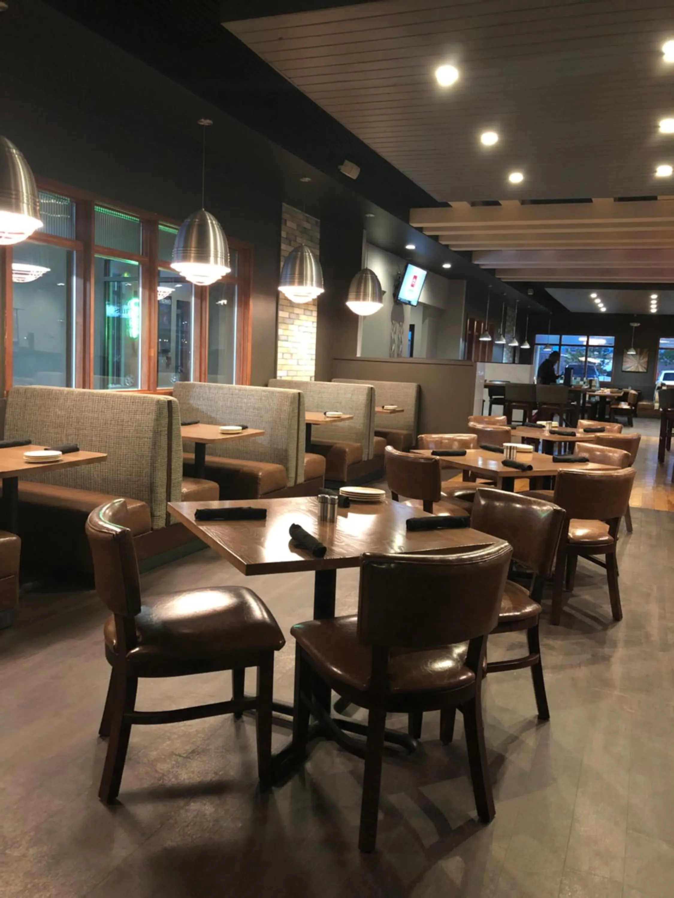 Restaurant/places to eat in Best Western Premier Denver East