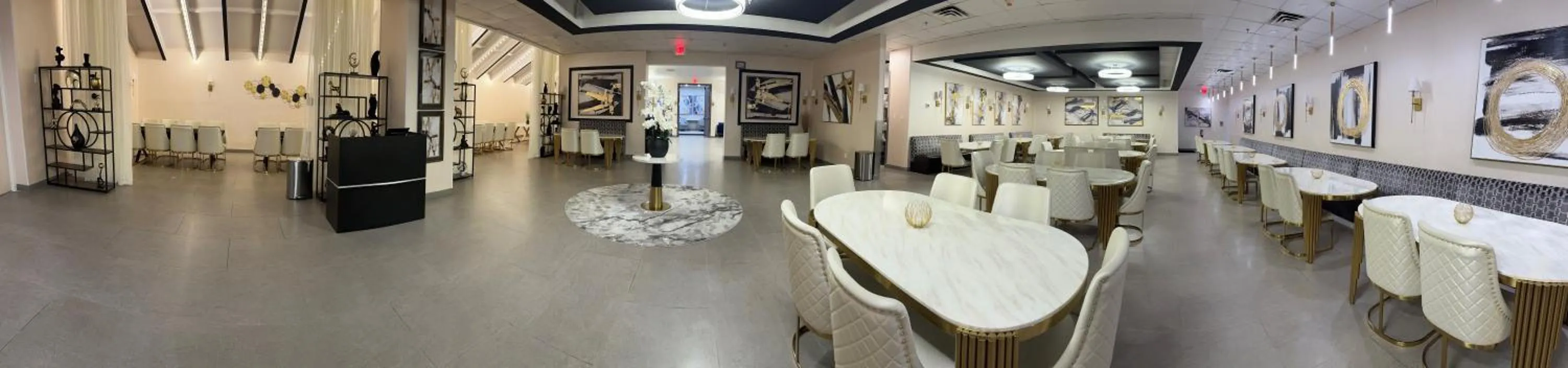 Restaurant/places to eat in Wyndham DFW Airport