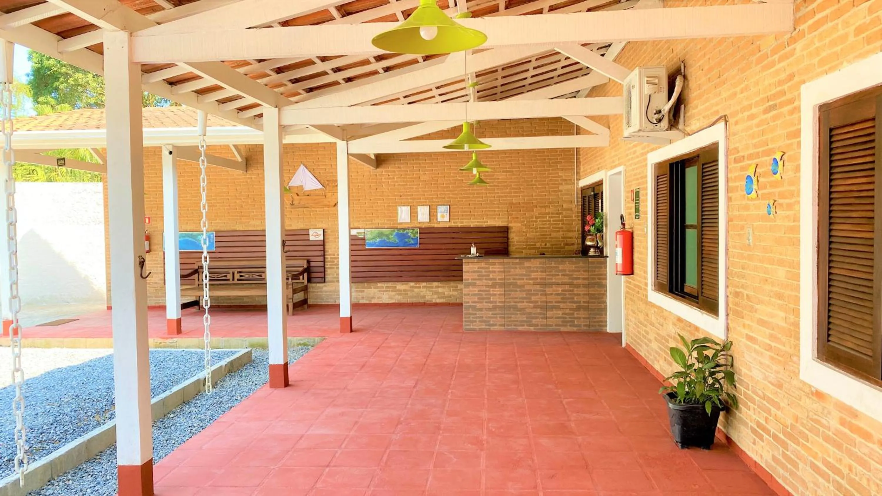 Facade/entrance in Suíte Lázaro