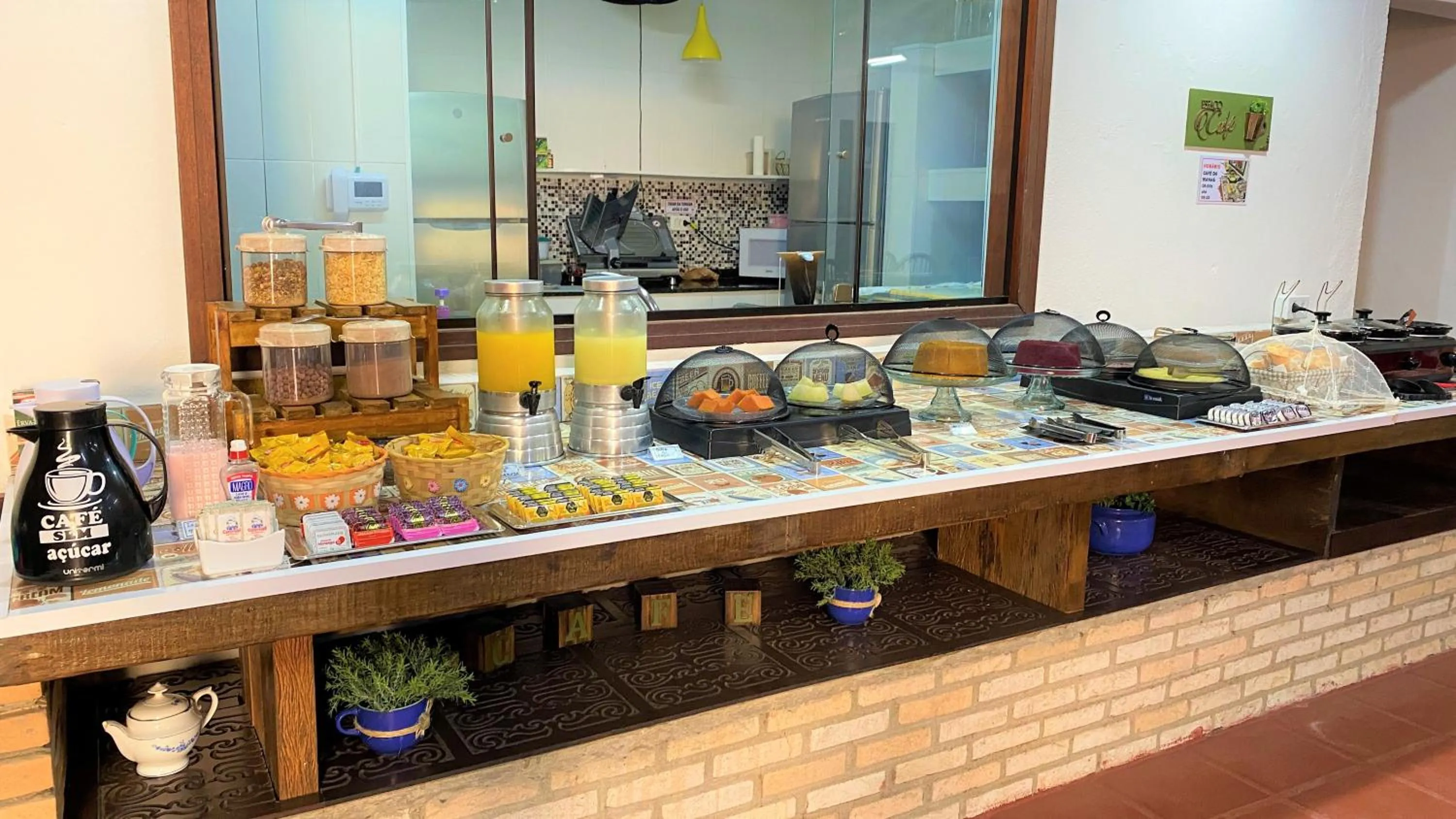 Breakfast in Suíte Lázaro