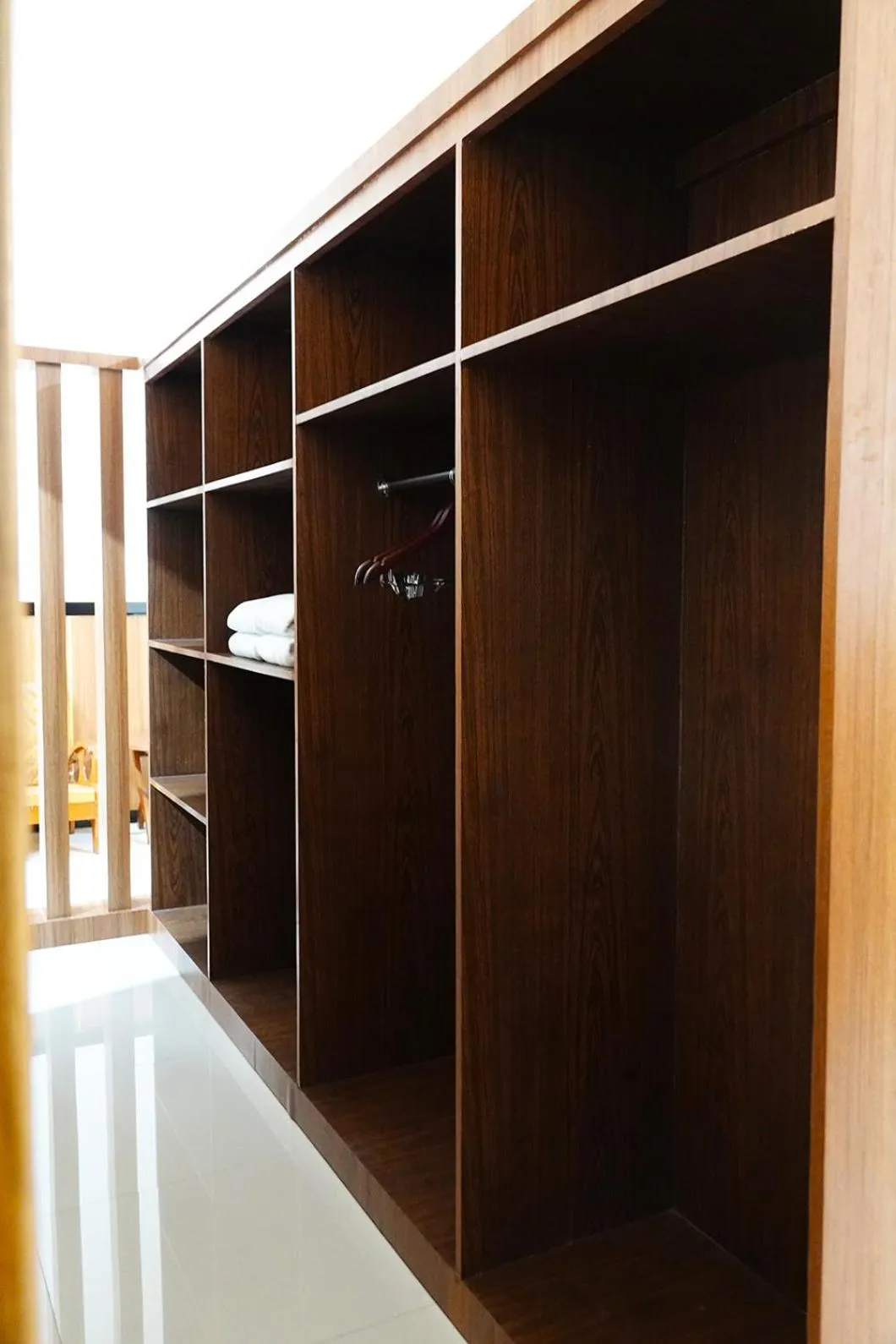 wardrobe in Baratha Hotel & Resto