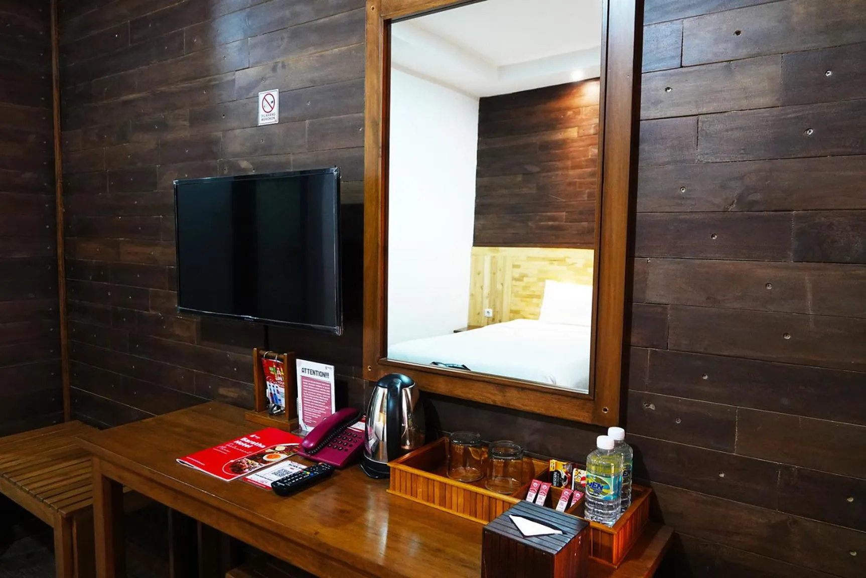 Coffee/tea facilities in Baratha Hotel & Resto