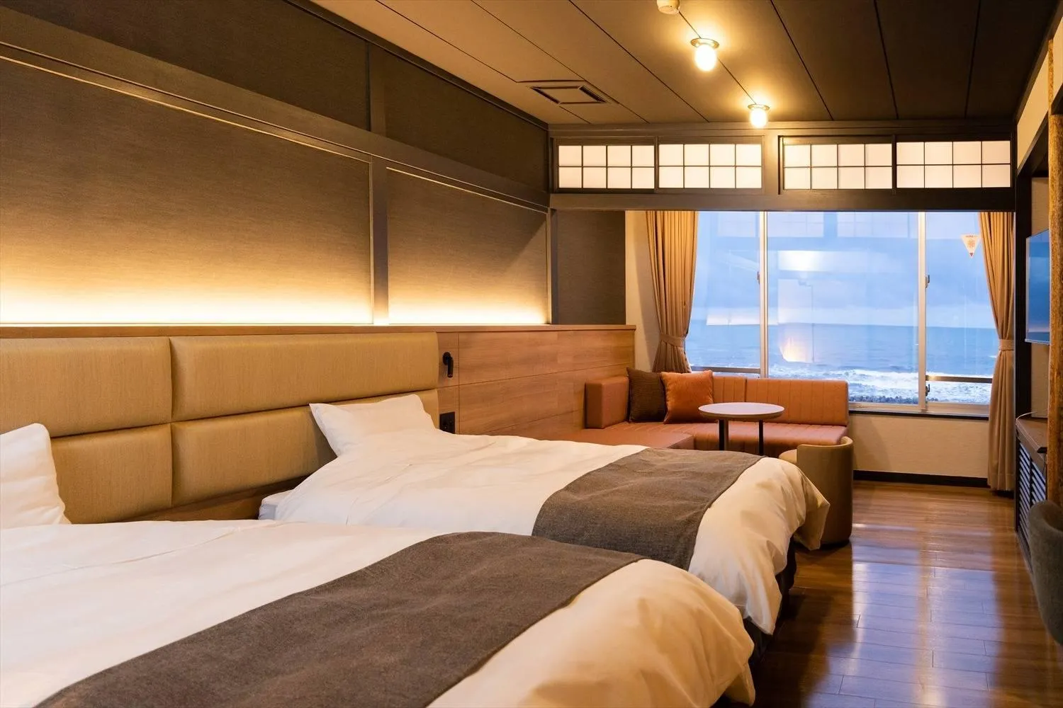 Bed in Ikkyu -Seaside Hotel-