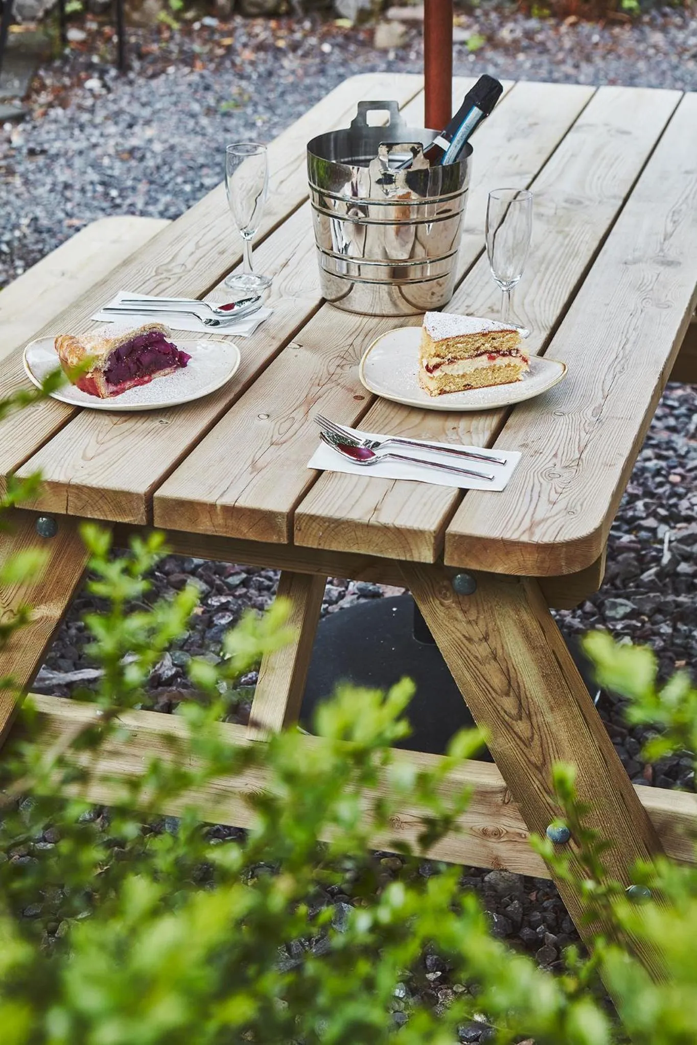 Garden in Brambles of Inveraray