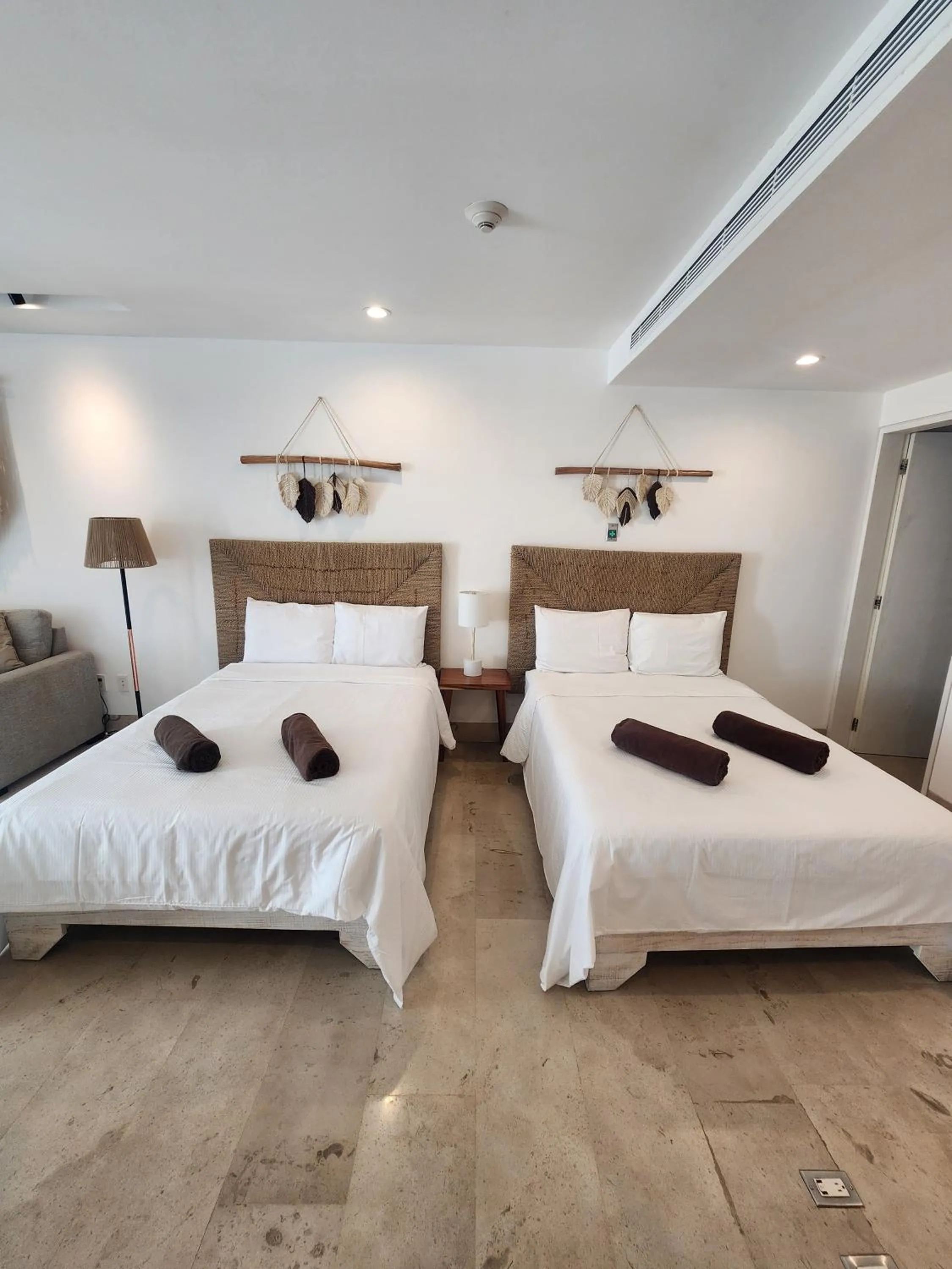 Bed in Oceana by ABNA