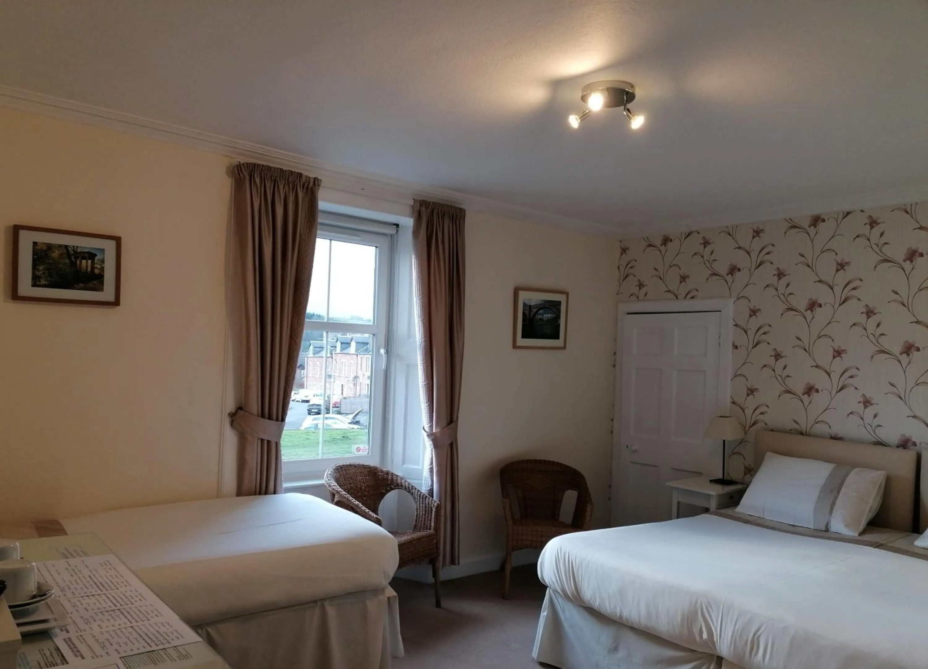 Coffee/tea facilities, Bed in Broomfield House Bed and Breakfast