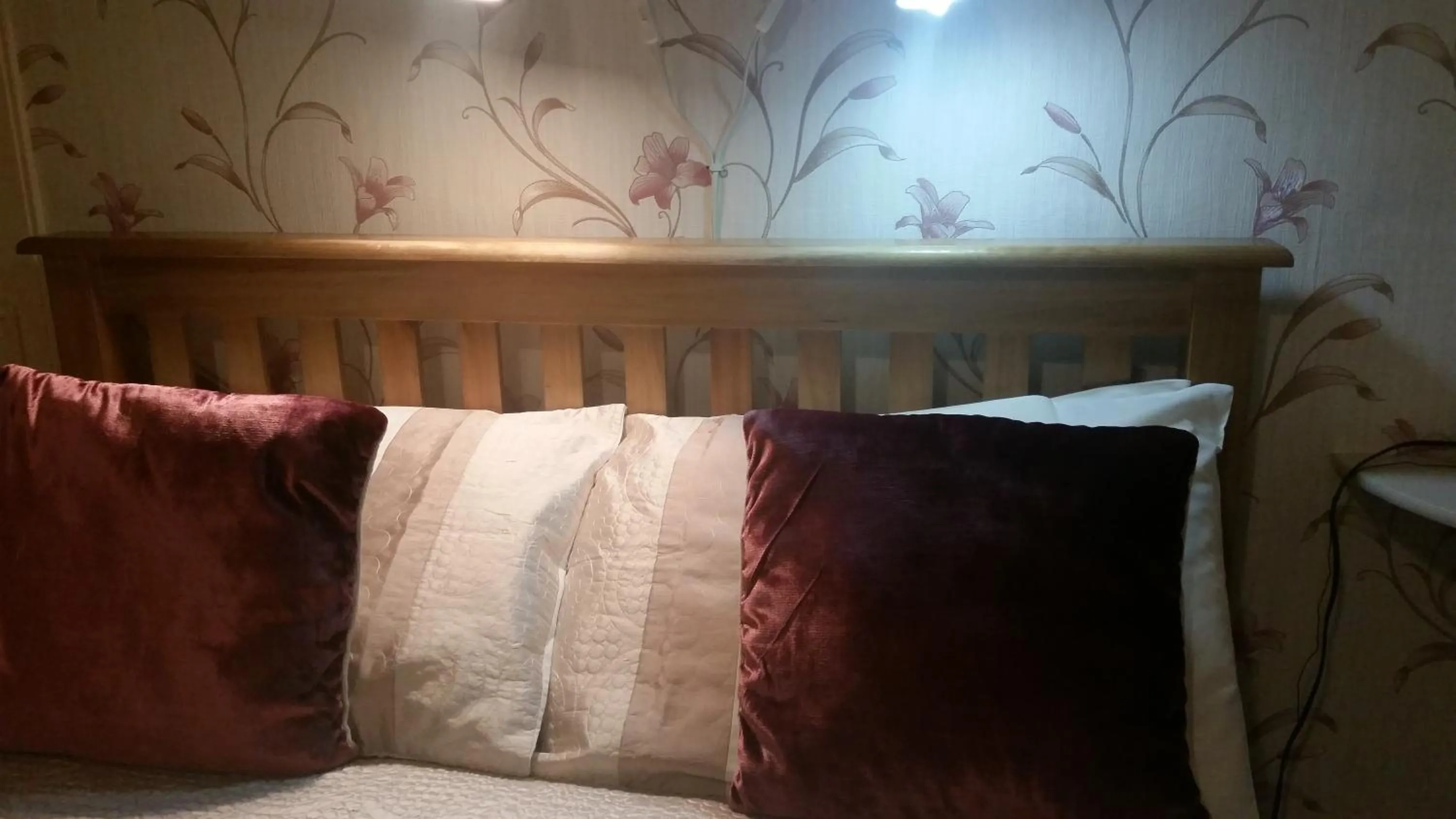 Bed in Broomfield House Bed and Breakfast